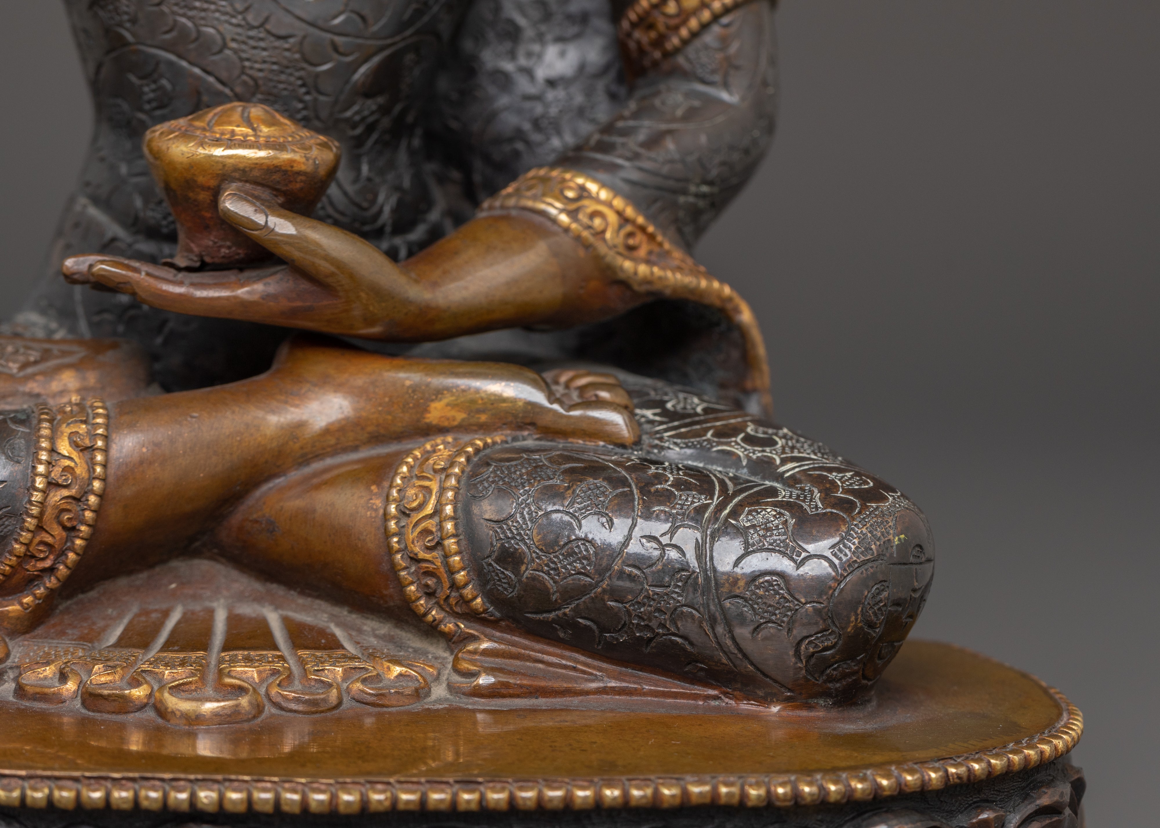 Himalayan Buddha Shakyamuni Copper Statue | Buddhist Decor Artwork