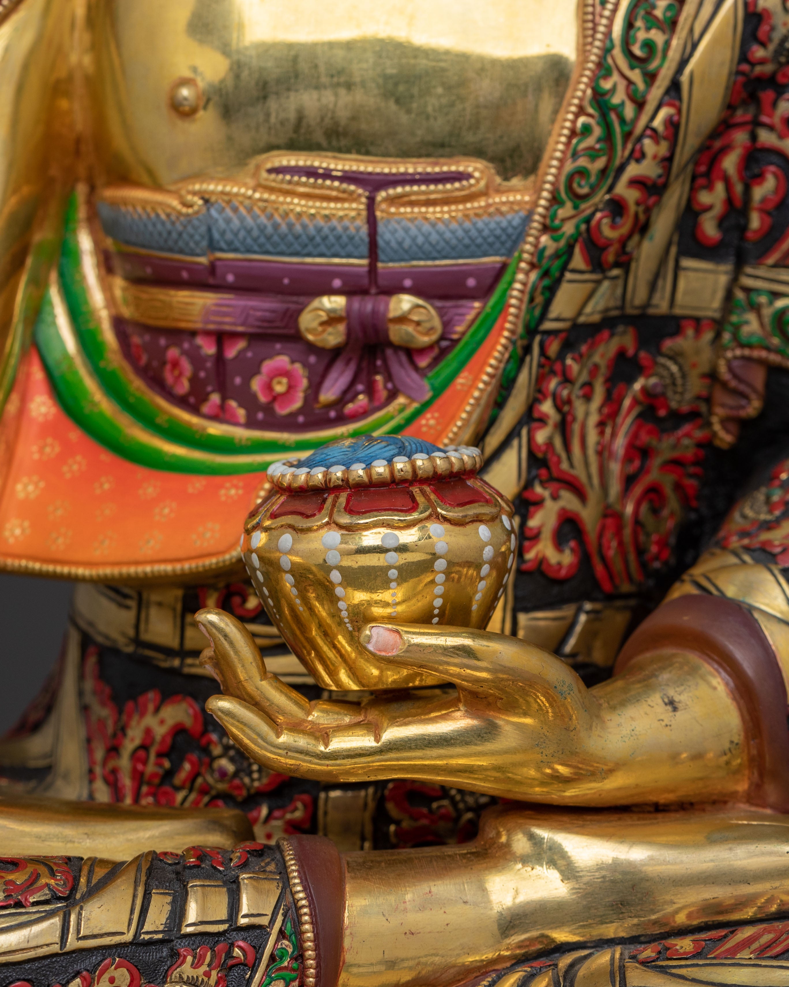Shakyamuni Buddha Statue | Spiritual Wisdom & Serenity