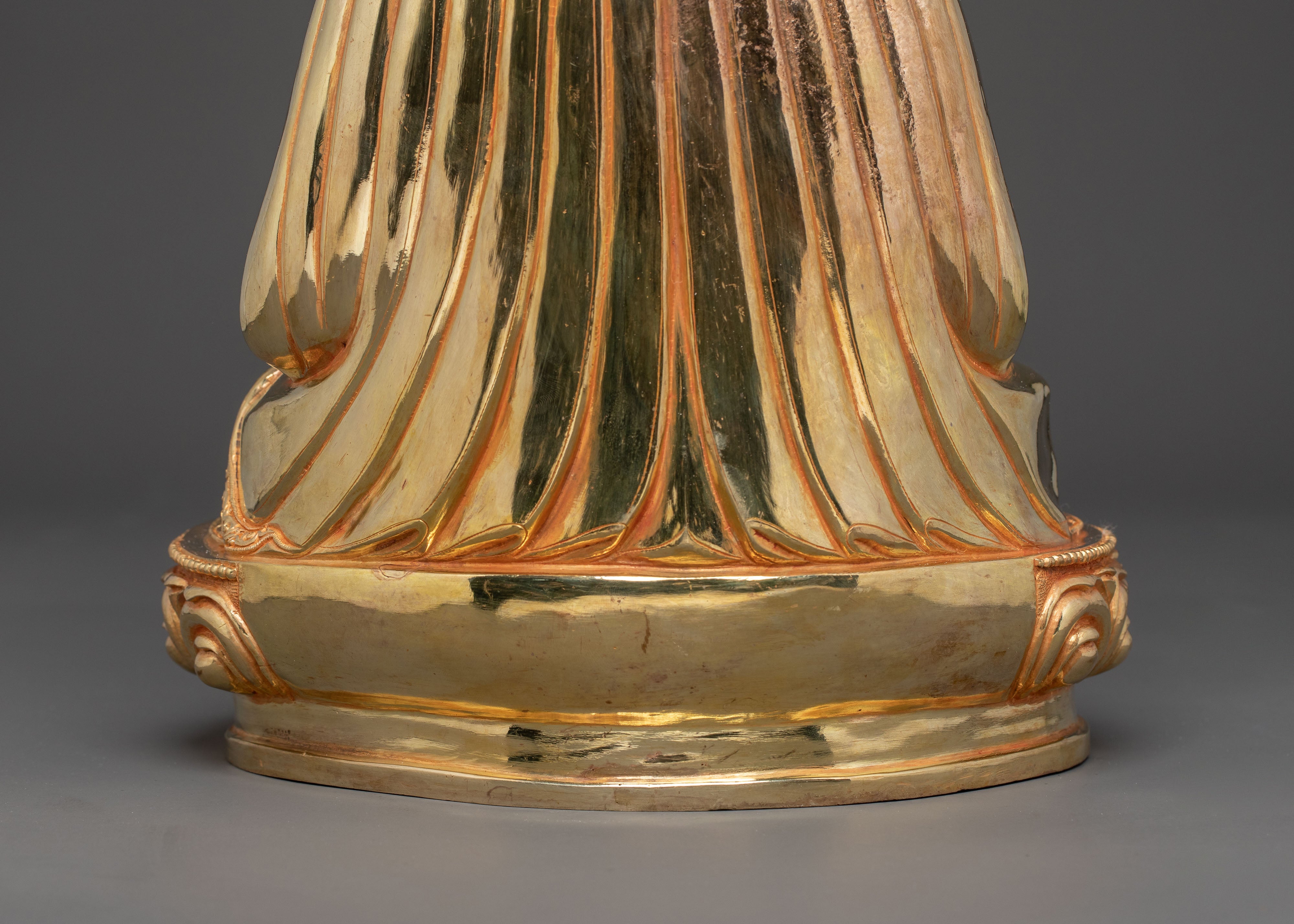 Handmade Guru Shapdum Golden Statue — Auspiciously Gilded