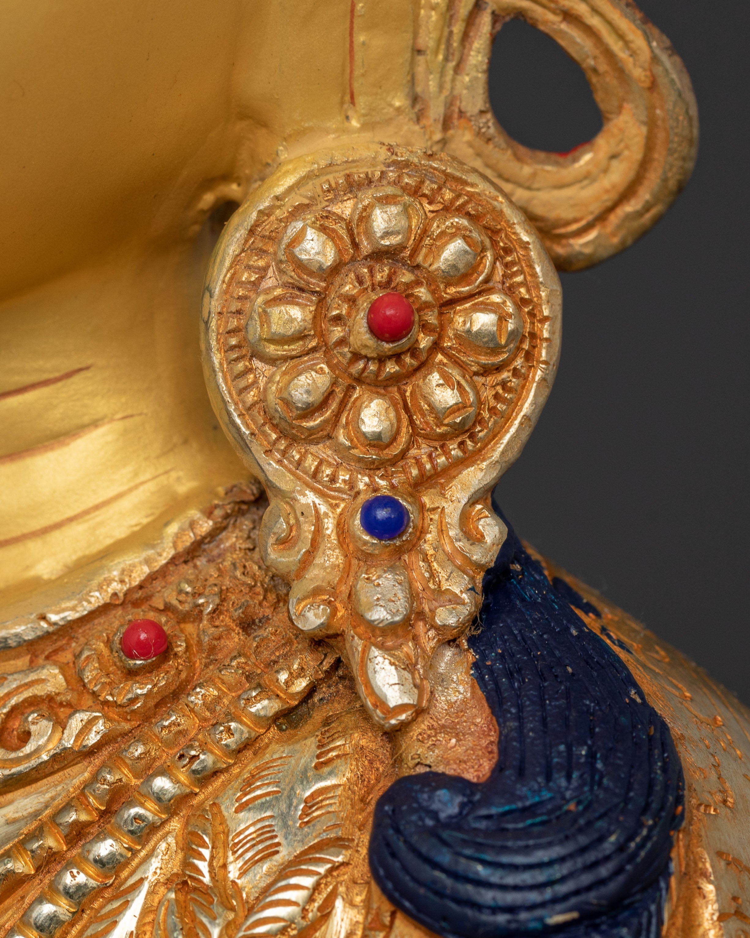 Four-Armed Chenrezig Statue | Serene Compassion