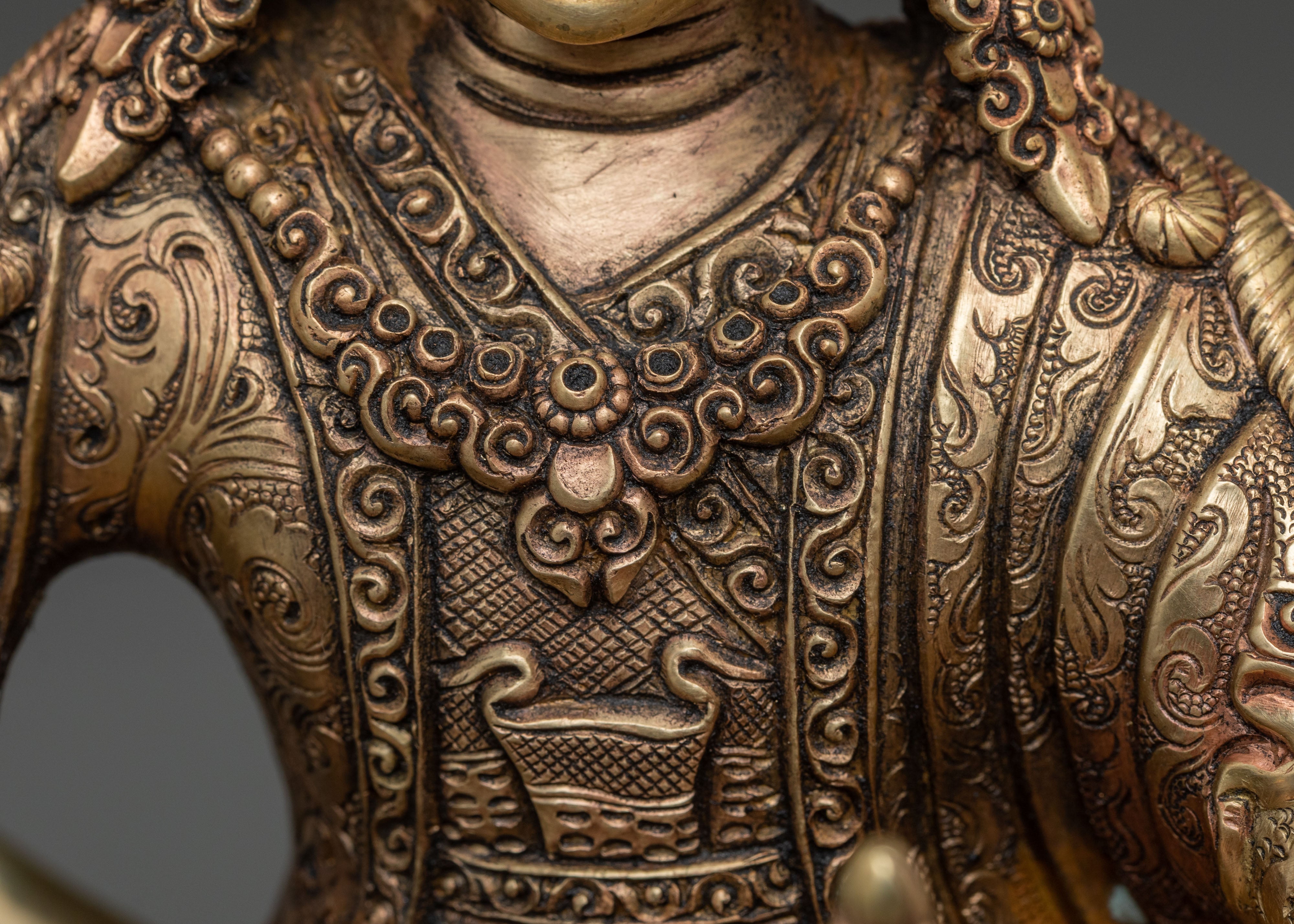 Handcrafted Padmasambhava Statue: Spiritual Teaching