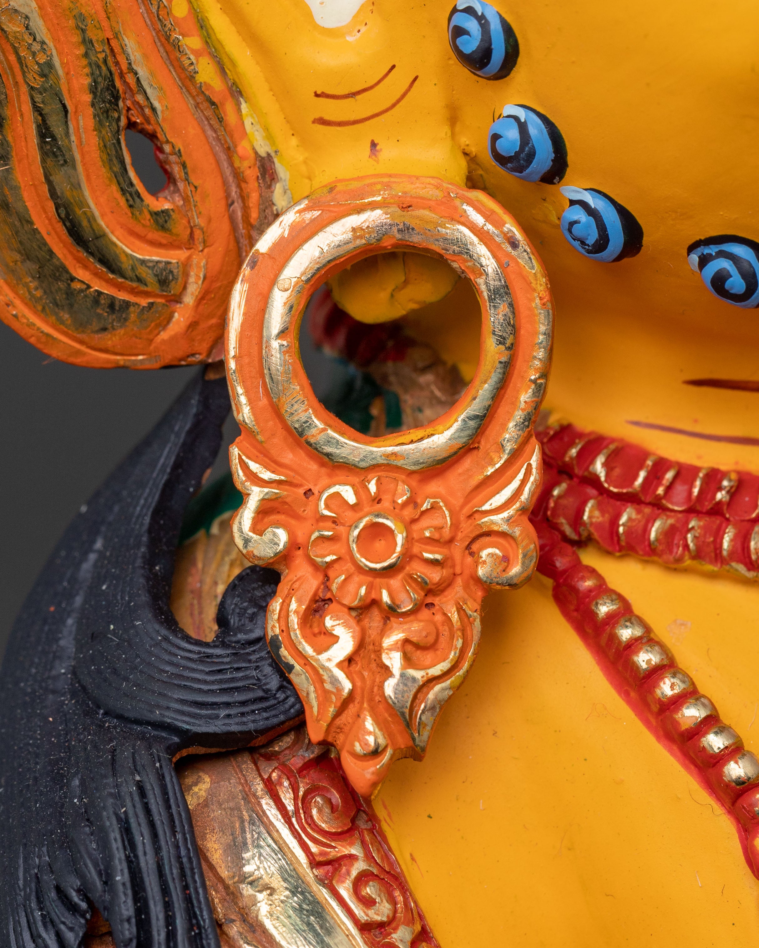 Green Dzambhala Sacred Idol | Buddhist Wealth Deity