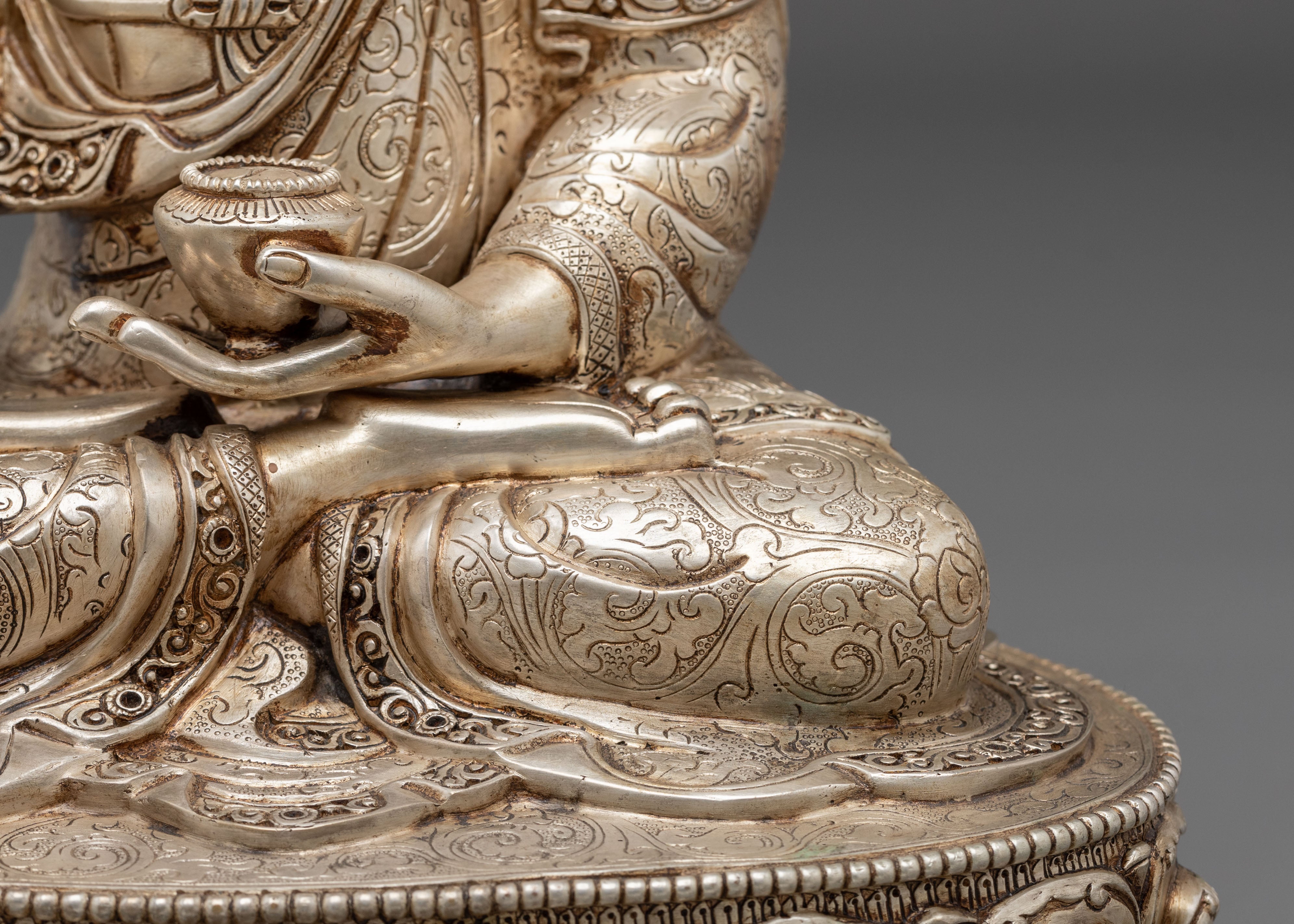 Shakyamuni Buddha Sacred Dharma Guide Statue
