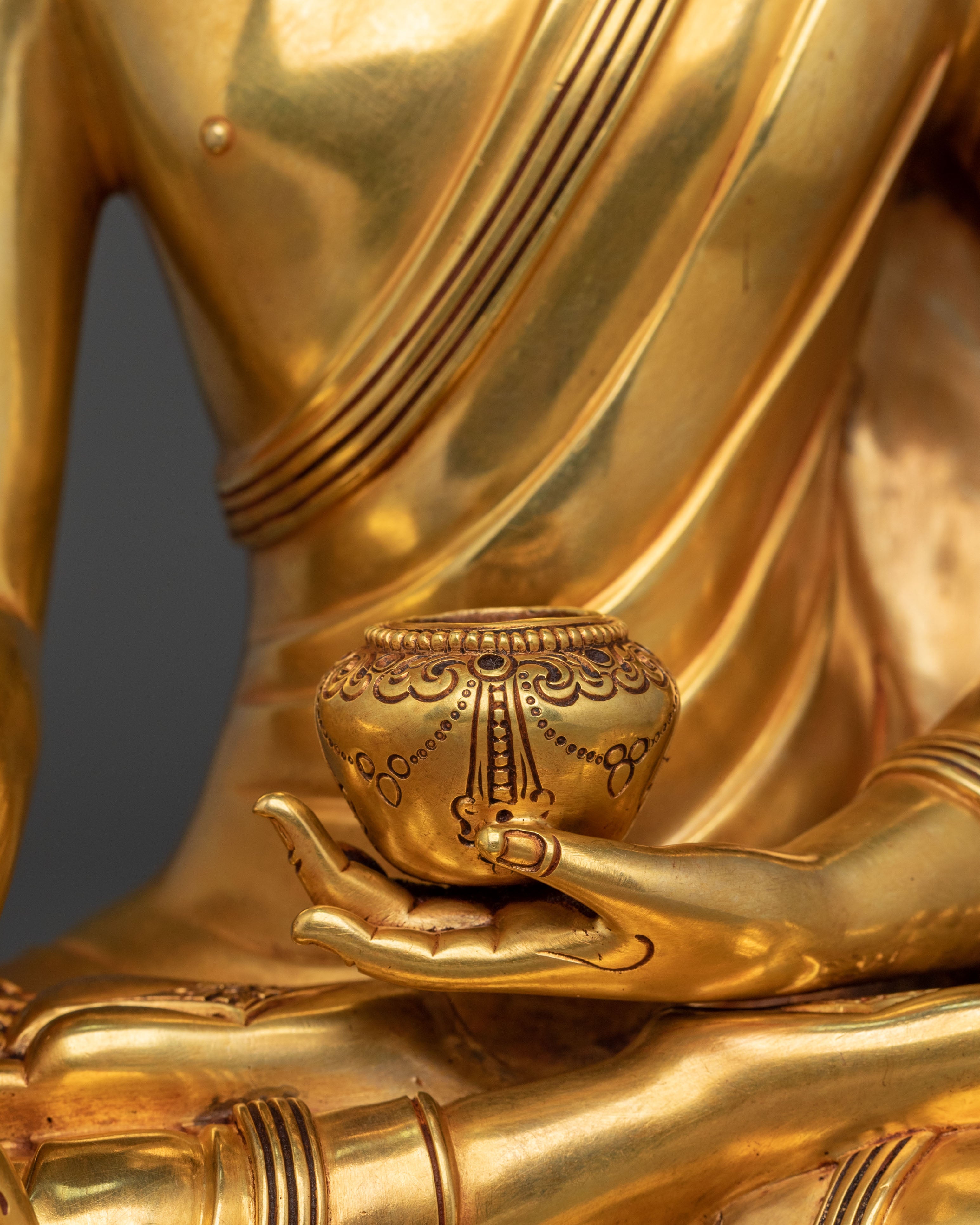 Golden Shakyamuni Buddha Statue | Home Decor