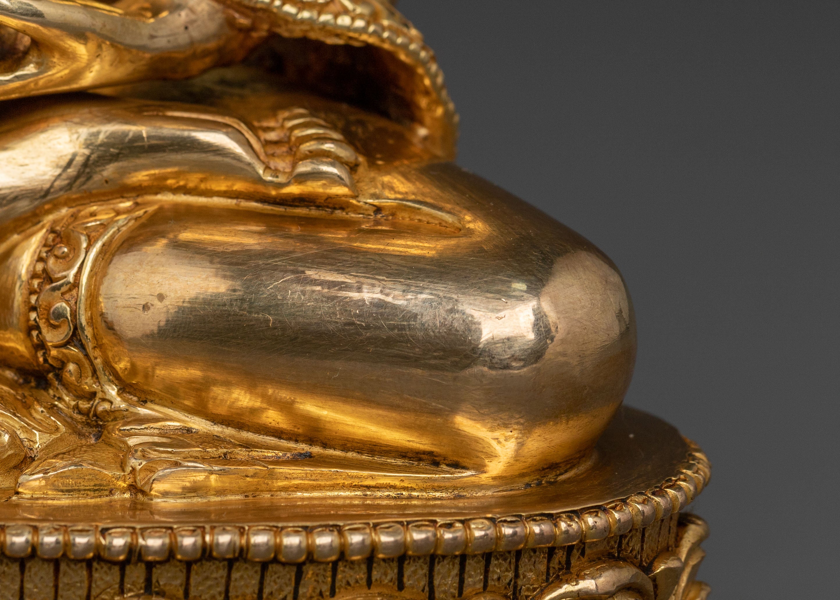 Handcrafted Shakyamuni Buddha Statue | Spiritual Icon