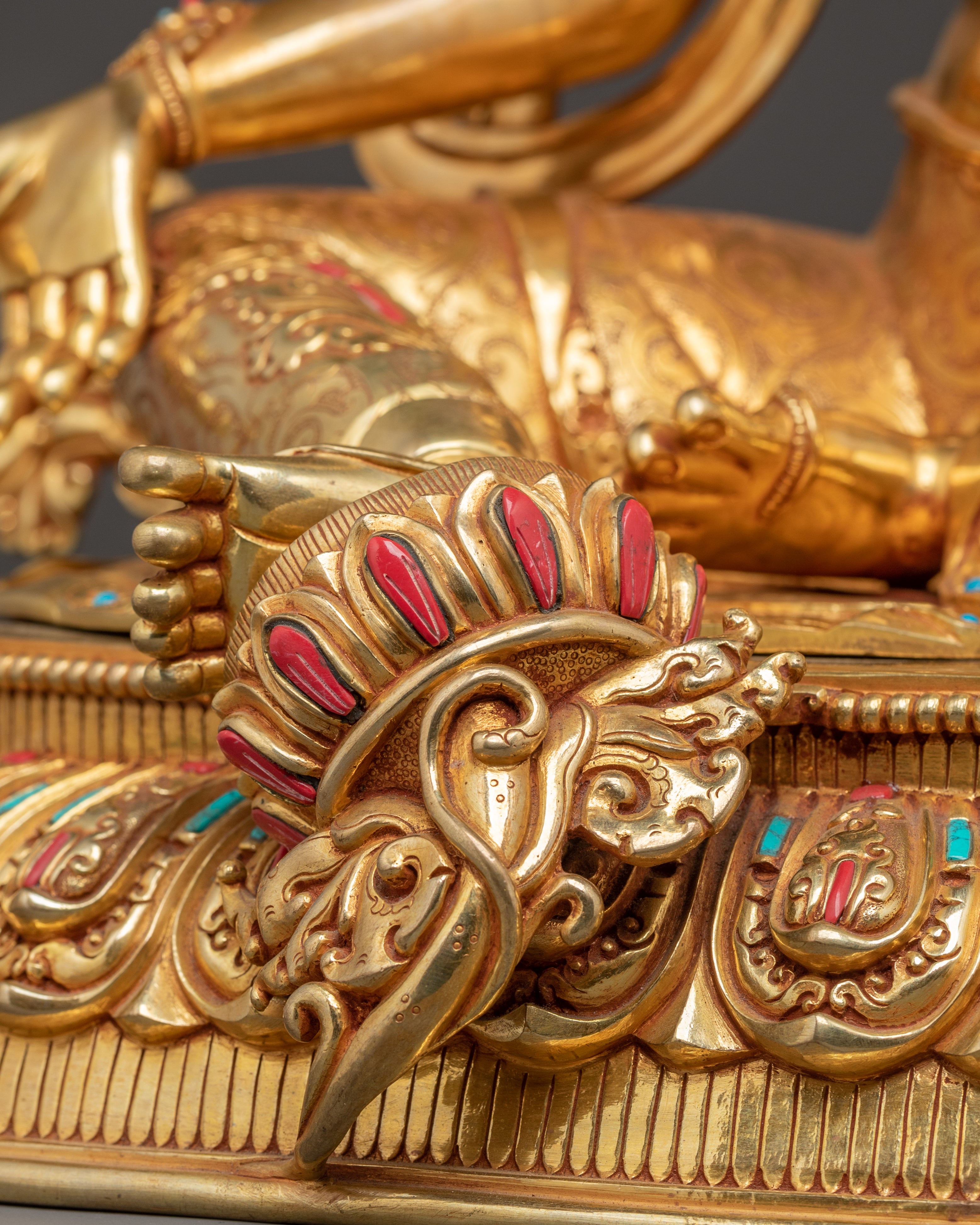 Shyama Tara Statue: Mother of All Buddhas | Traditional Icon of Compassion