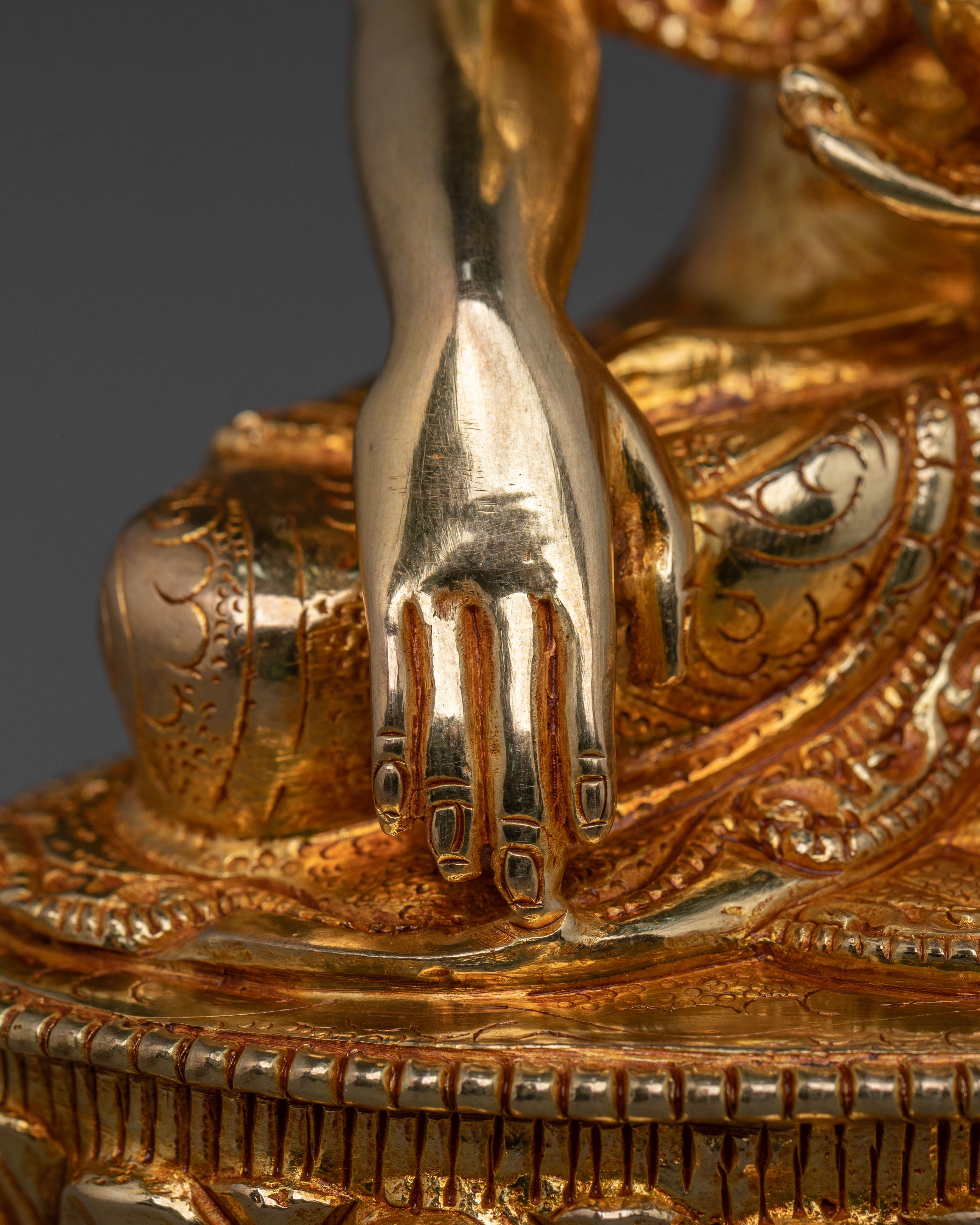 Shakyamuni Buddha Statue | Buddhist Shrine