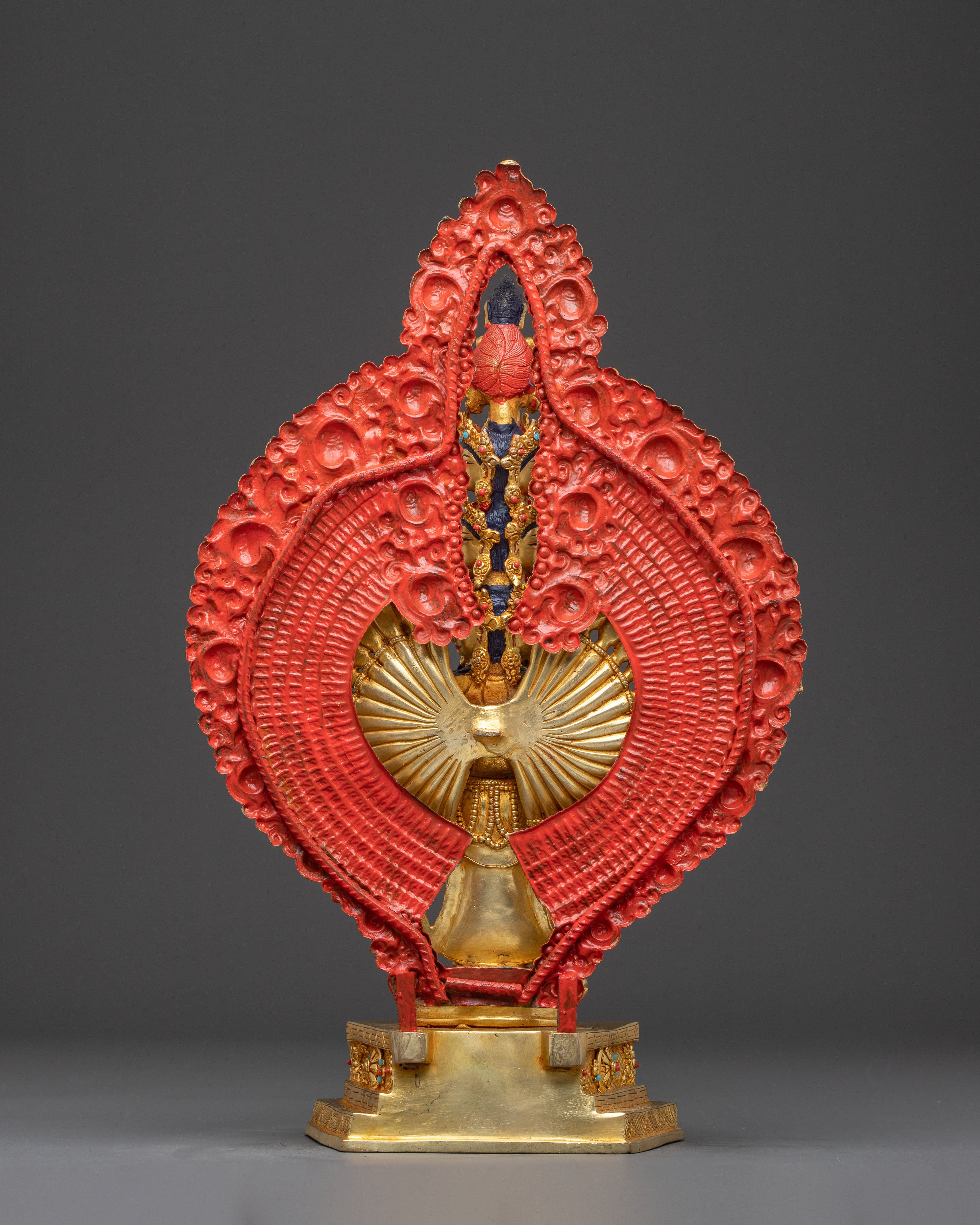 1000 Armed Chenrezig Statue: Bodhisattva of Compassion
