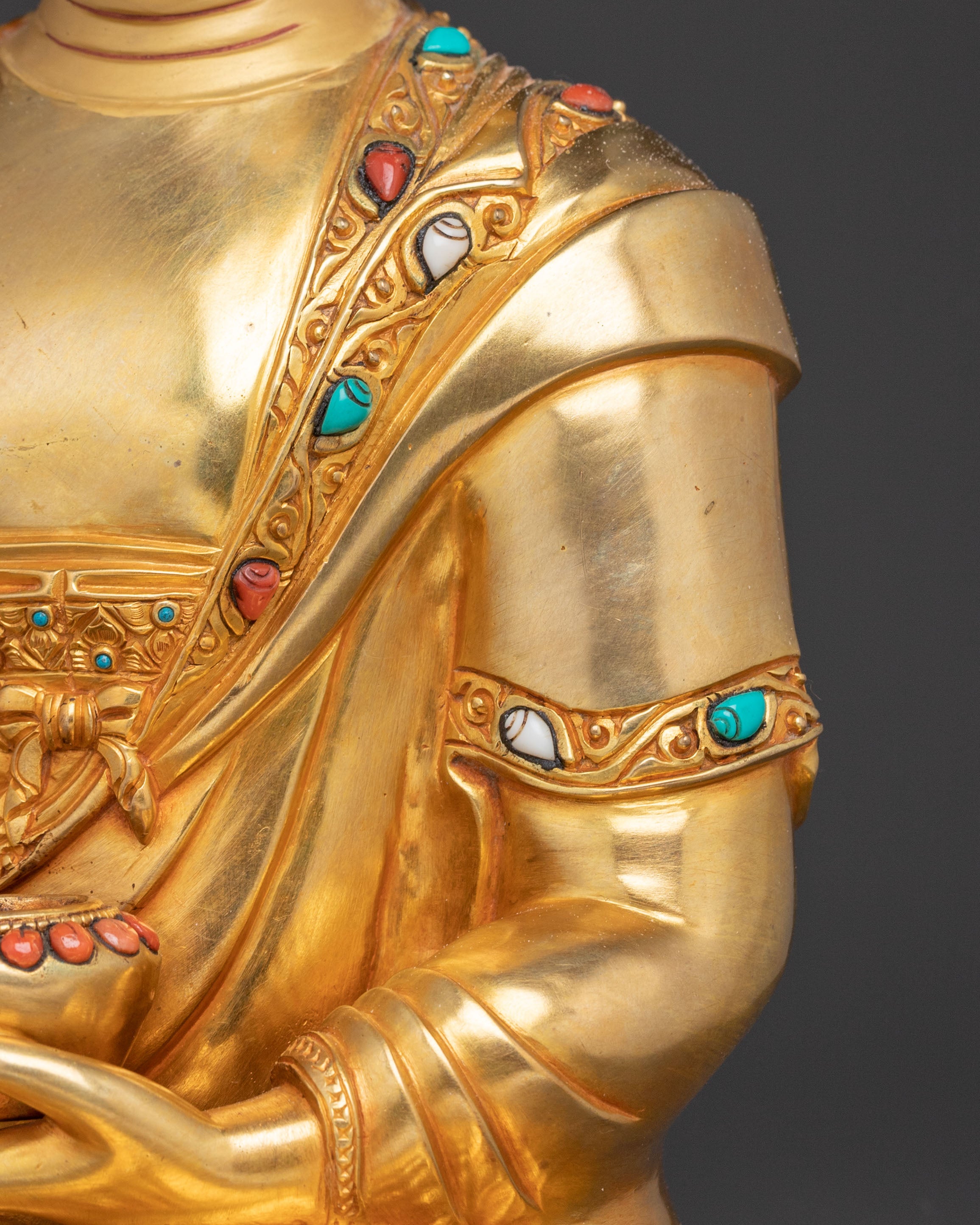 Exquisite 24K Gold Gilded Shakyamuni Buddha Statue for Altar Decor
