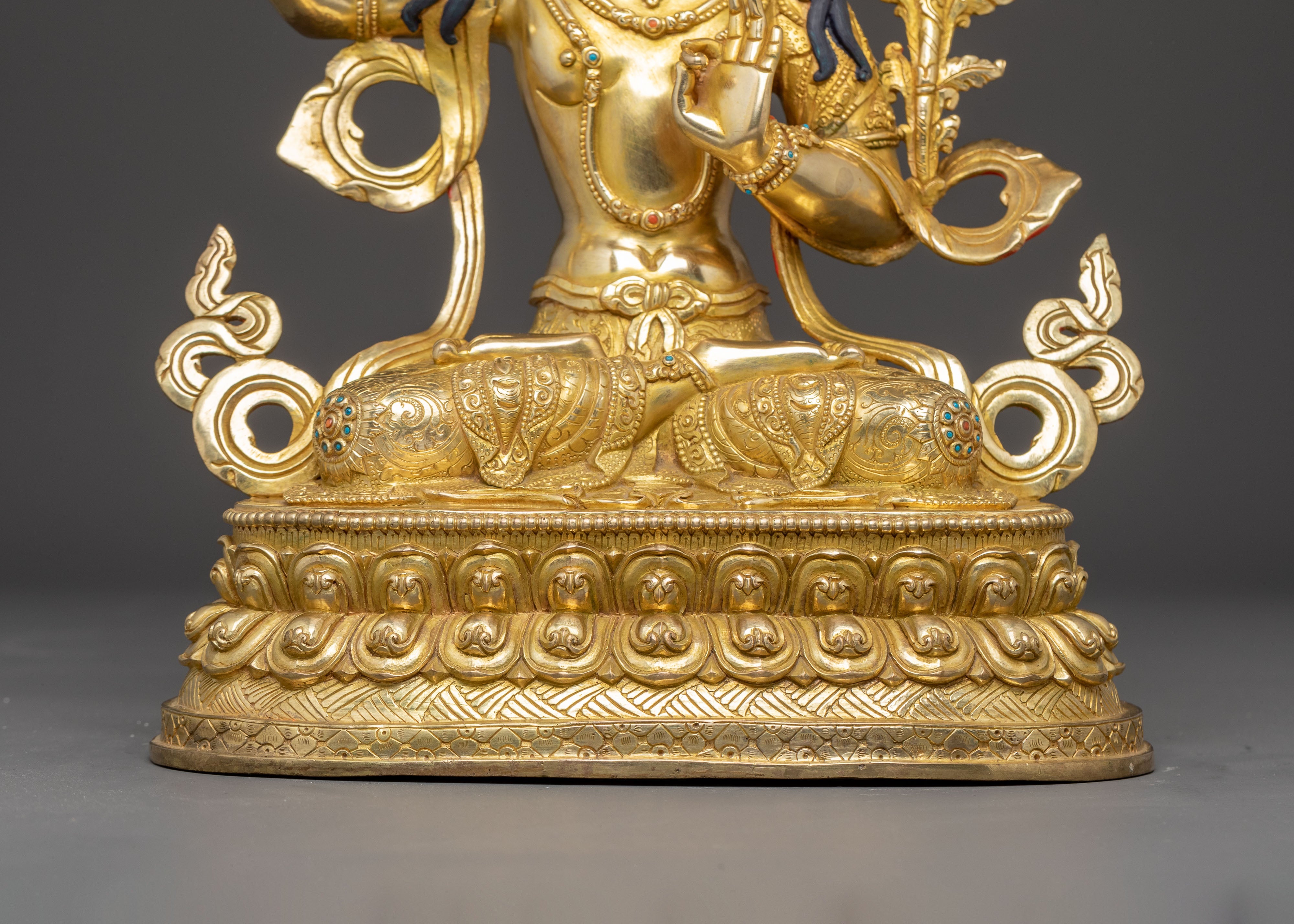 Manjushri Statue: The Power and Wisdom | Spiritual Enlightenment