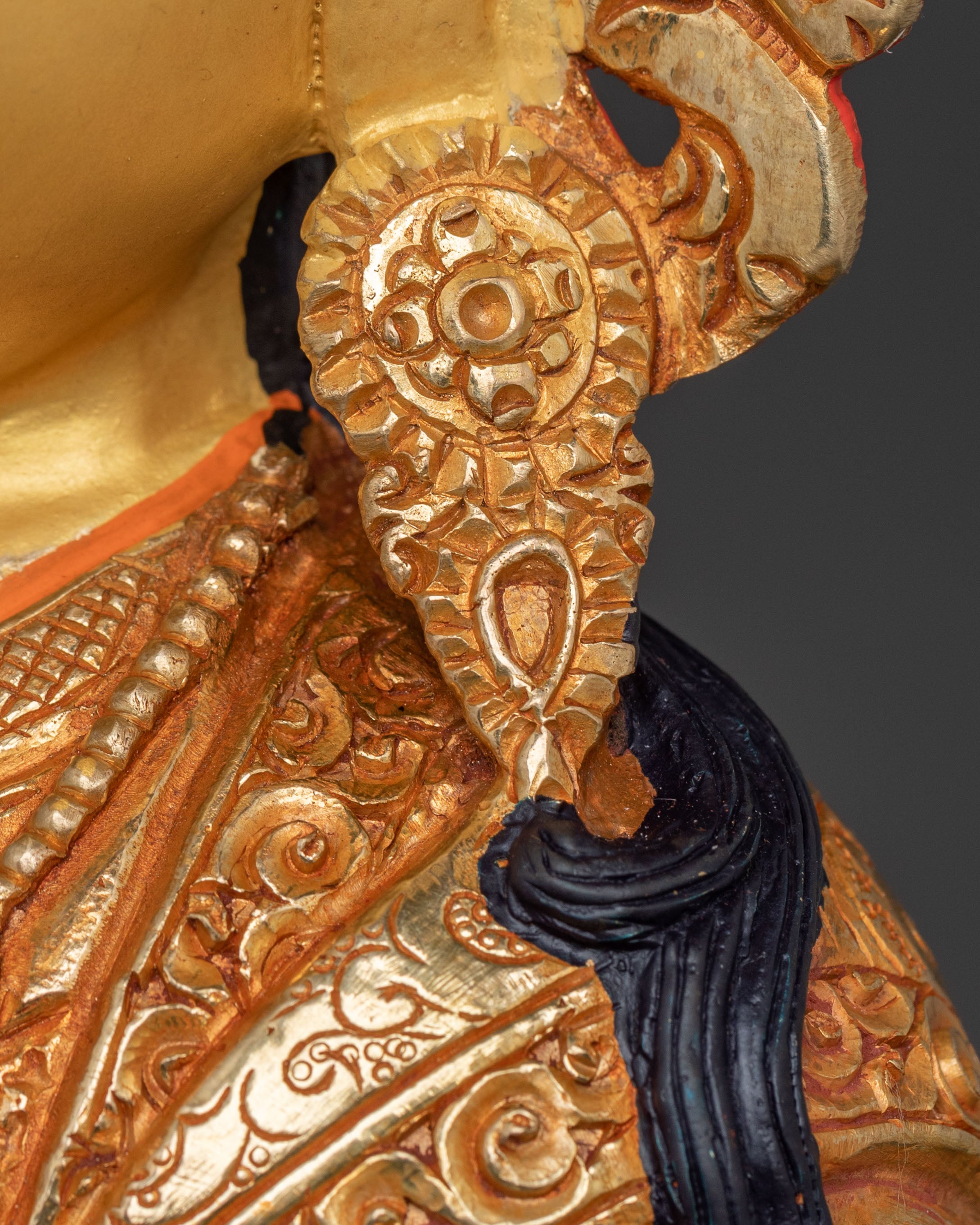 Embodiment of Compassion Guru Rinpoche Statue