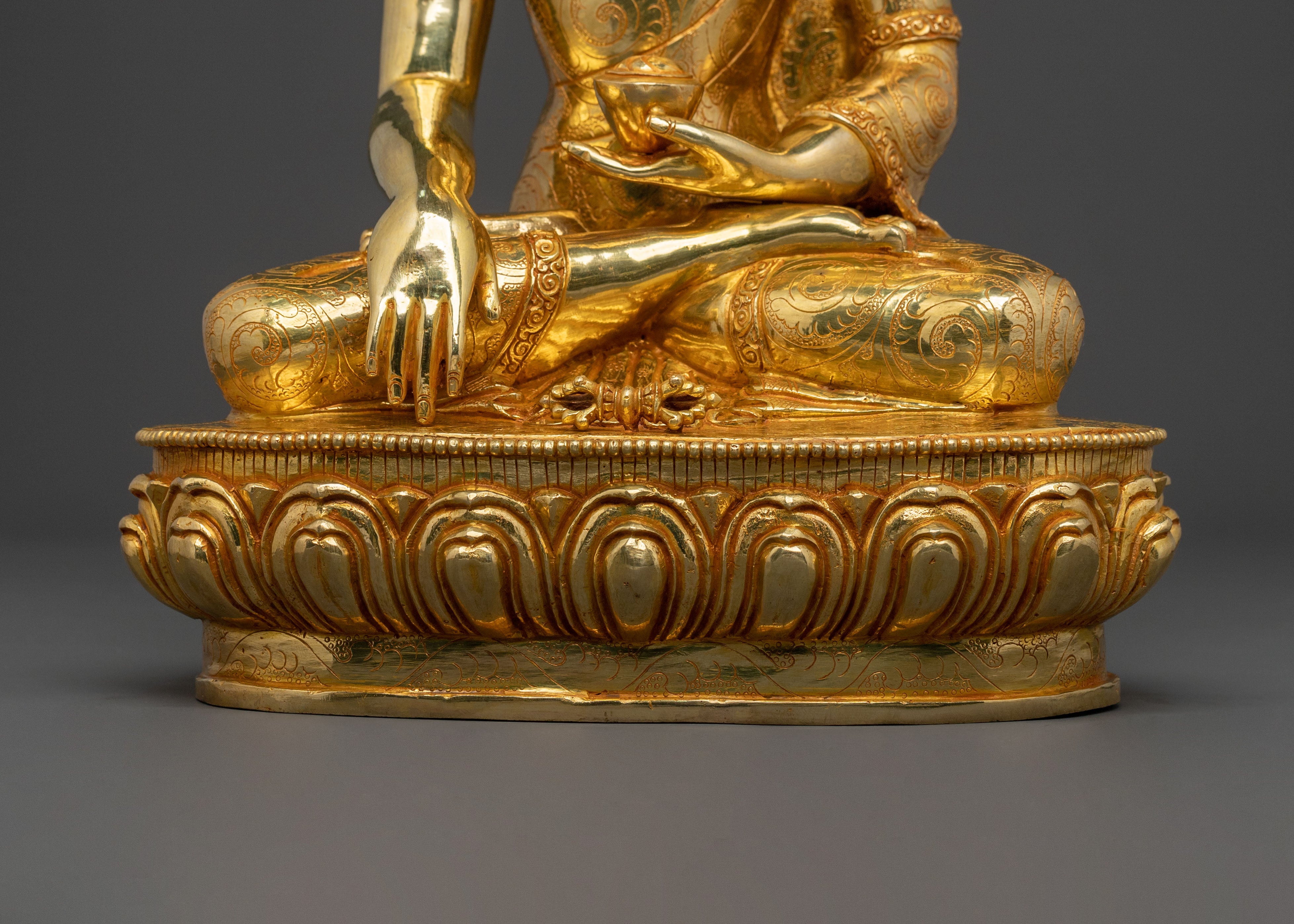 Handcrafted Jigten Sumgon Statue | Buddhist Master