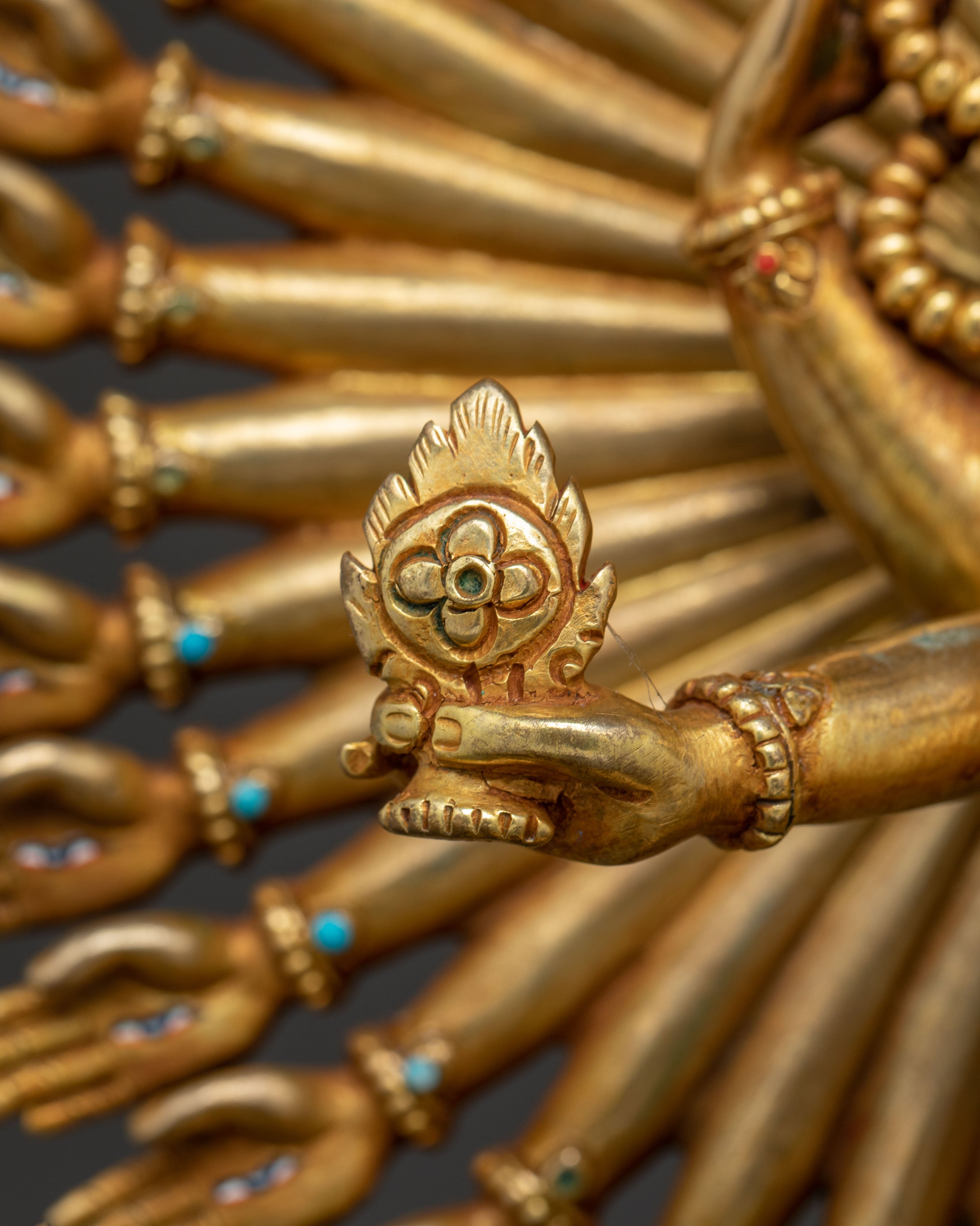 1000 Armed Chenrezig: Statue of Compassionate