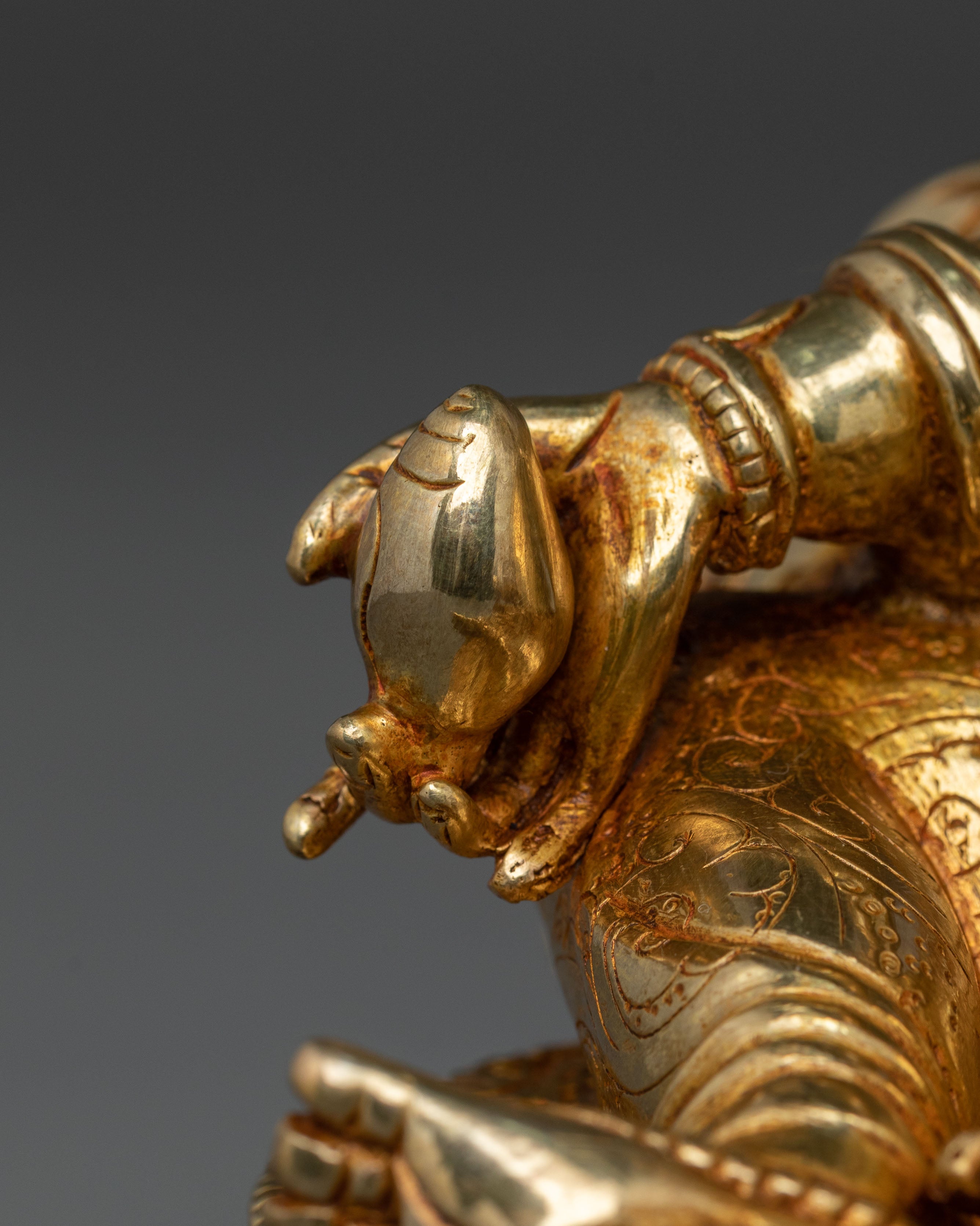 Dzambhala the God of Wealth | 24K Gold Gilded Statue