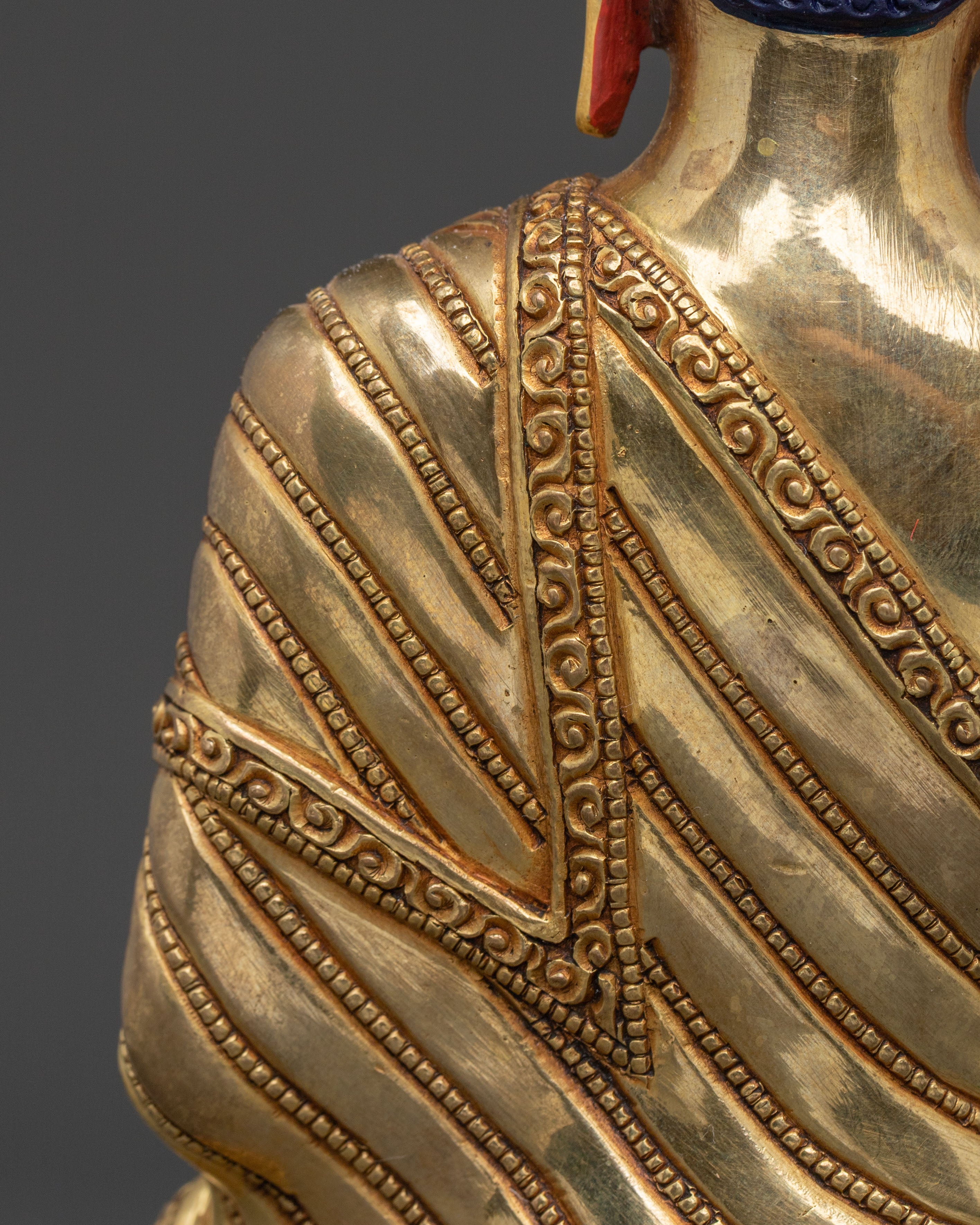Shakyamuni Buddha Statue | Serene Idol