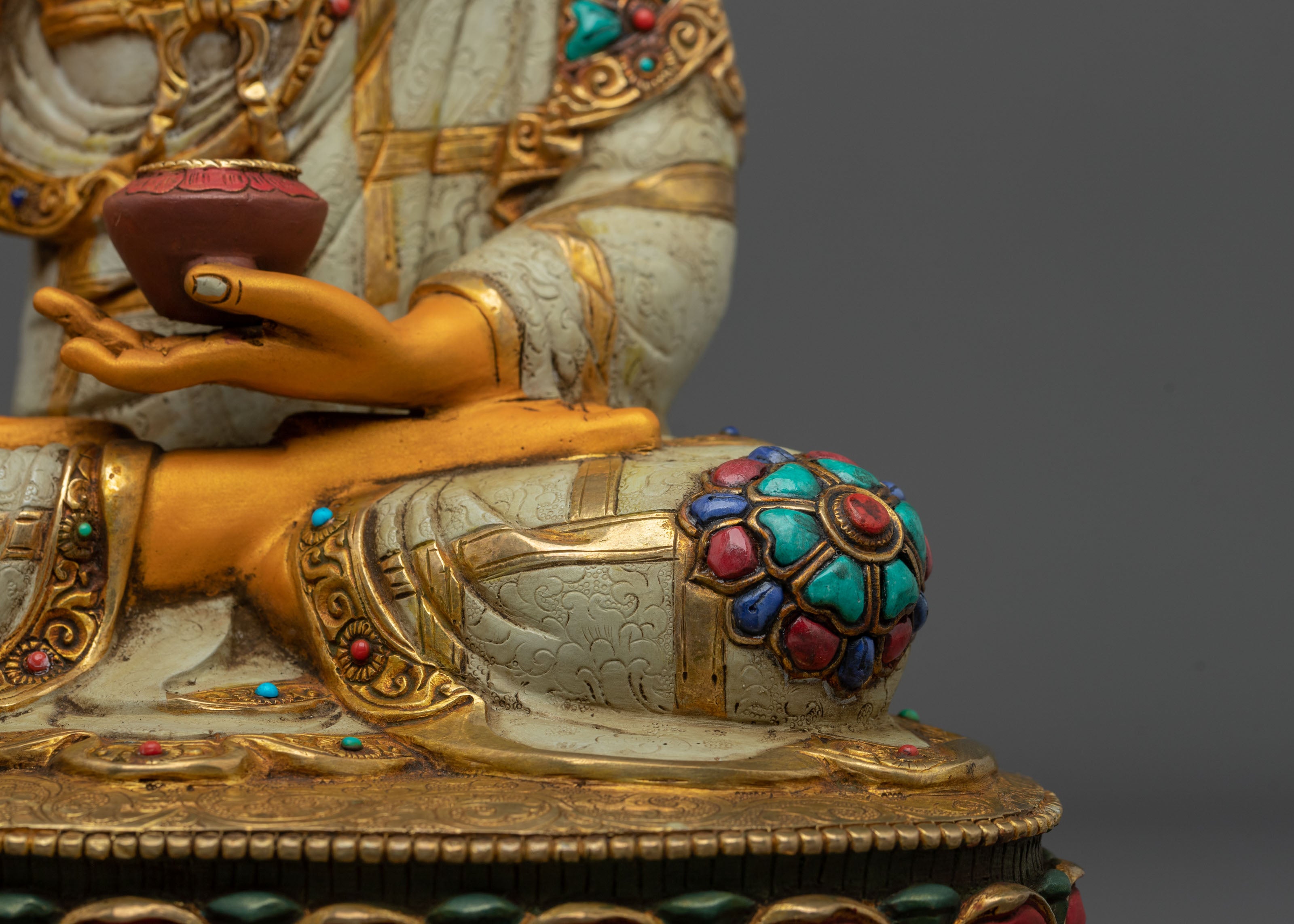 Shakyamuni Buddha Sacred Shrine Meditation Figure