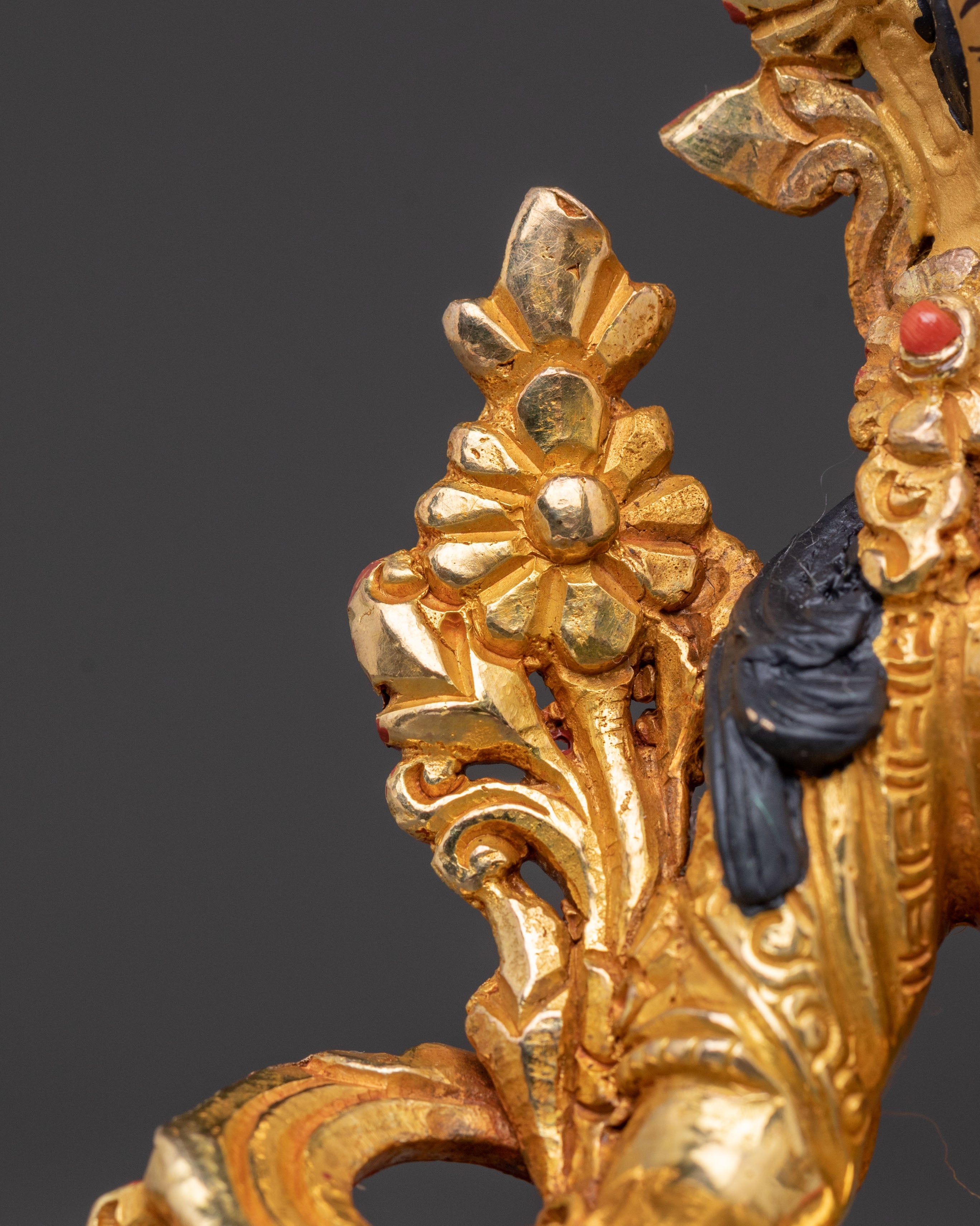 Green Tara Compassion Bodhisattva Statue: Serene Gilded Copper