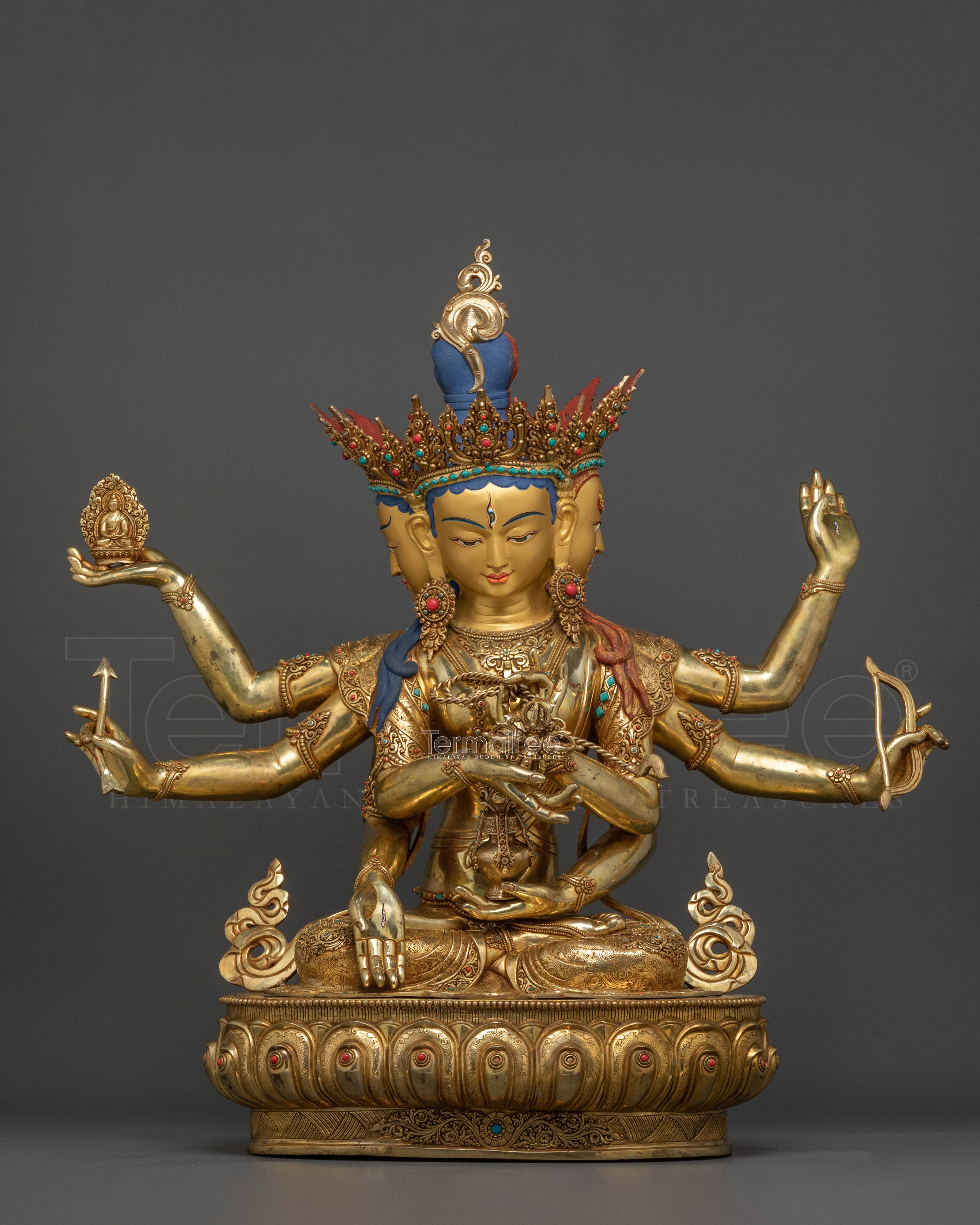 Nagyalma Statue