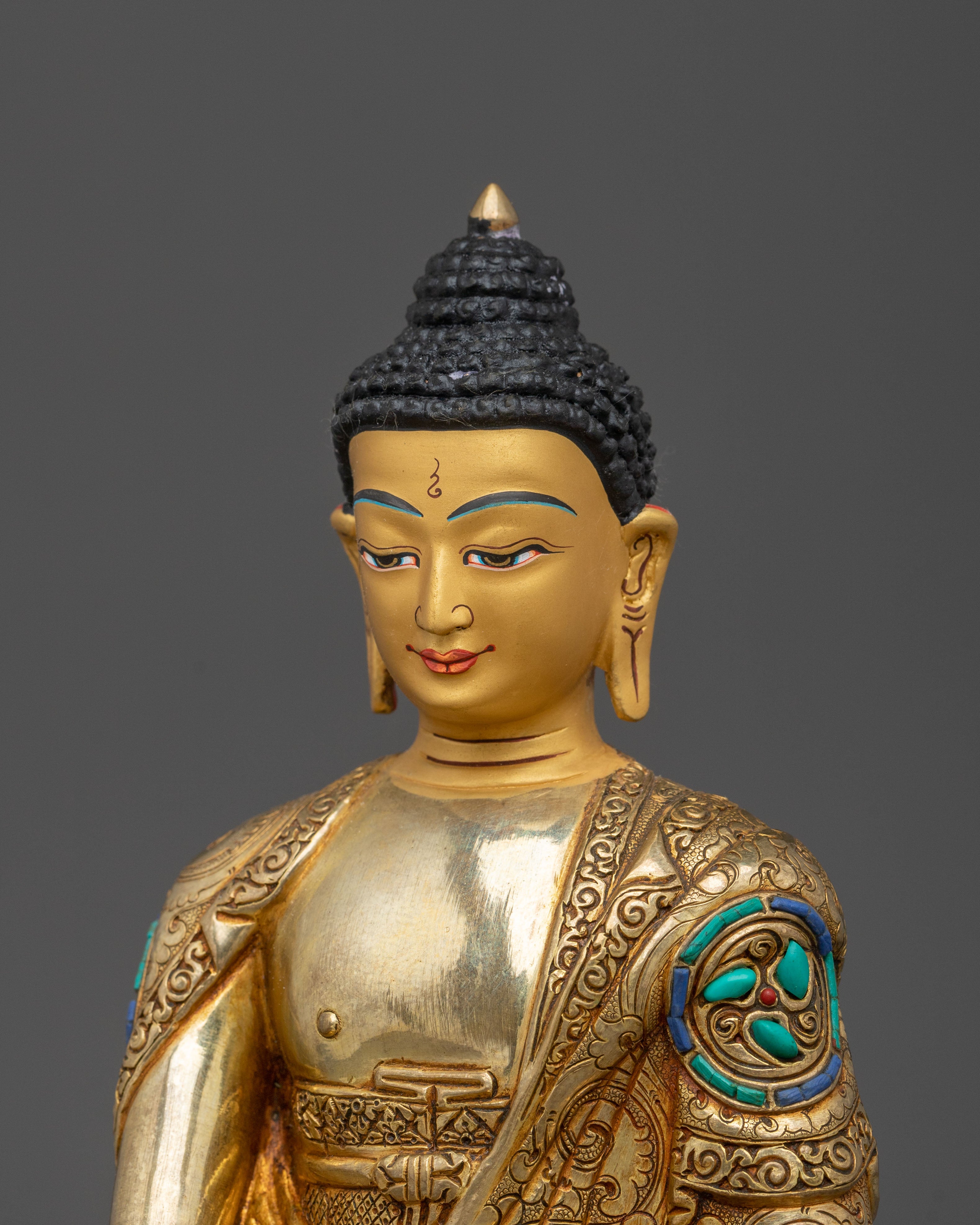 Handcrafted Shakyamuni Buddha Statue for Altar: Symbol of Enlightenment