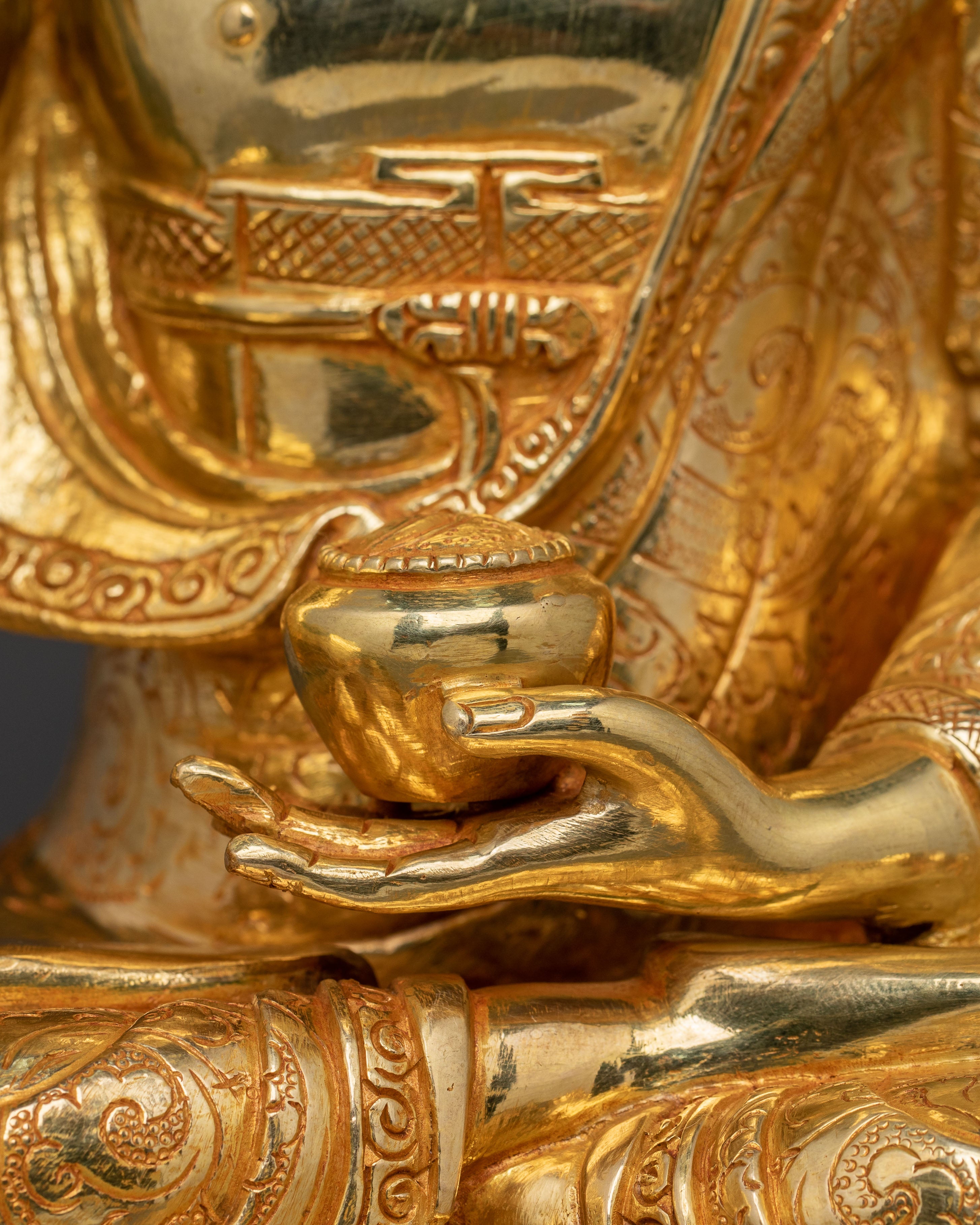Teacher of Humanity Shakyamuni Buddha Statue