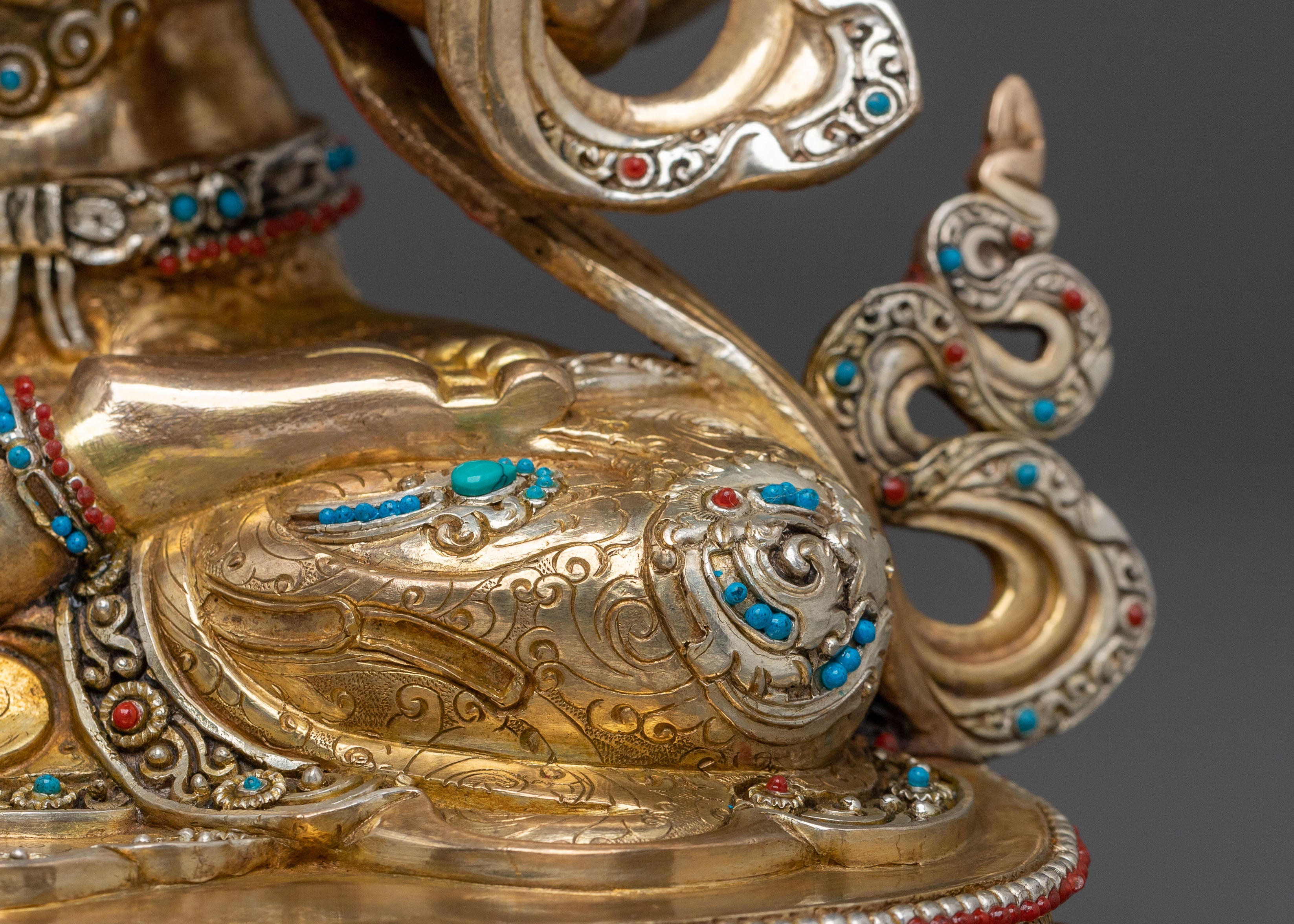 Chenrezig 24K Gold Gilded Traditional Statue | Meditation Decor