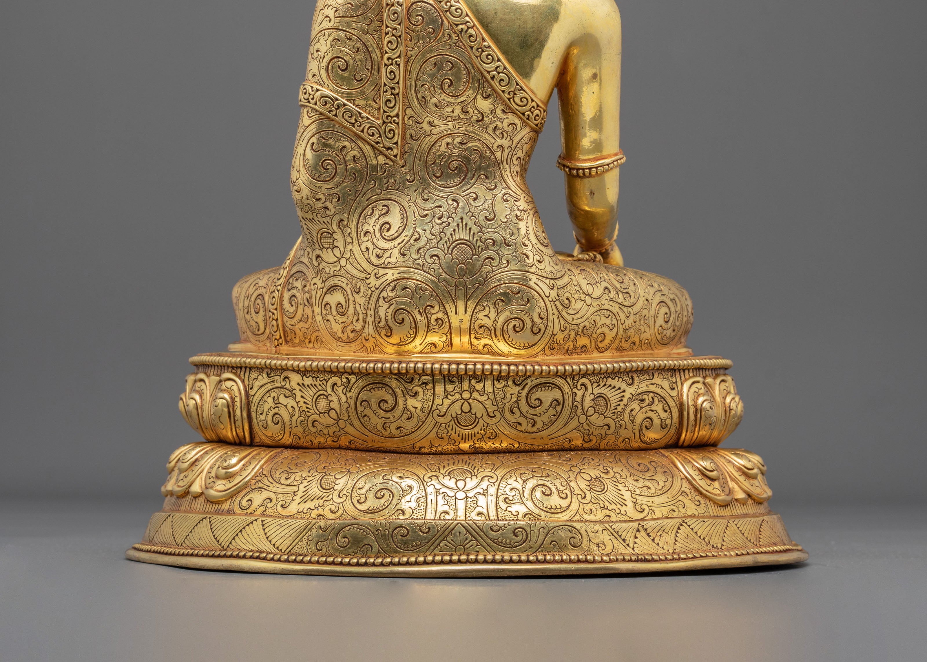 Crown Shakyamuni Buddha Statue | Founder of Buddhism