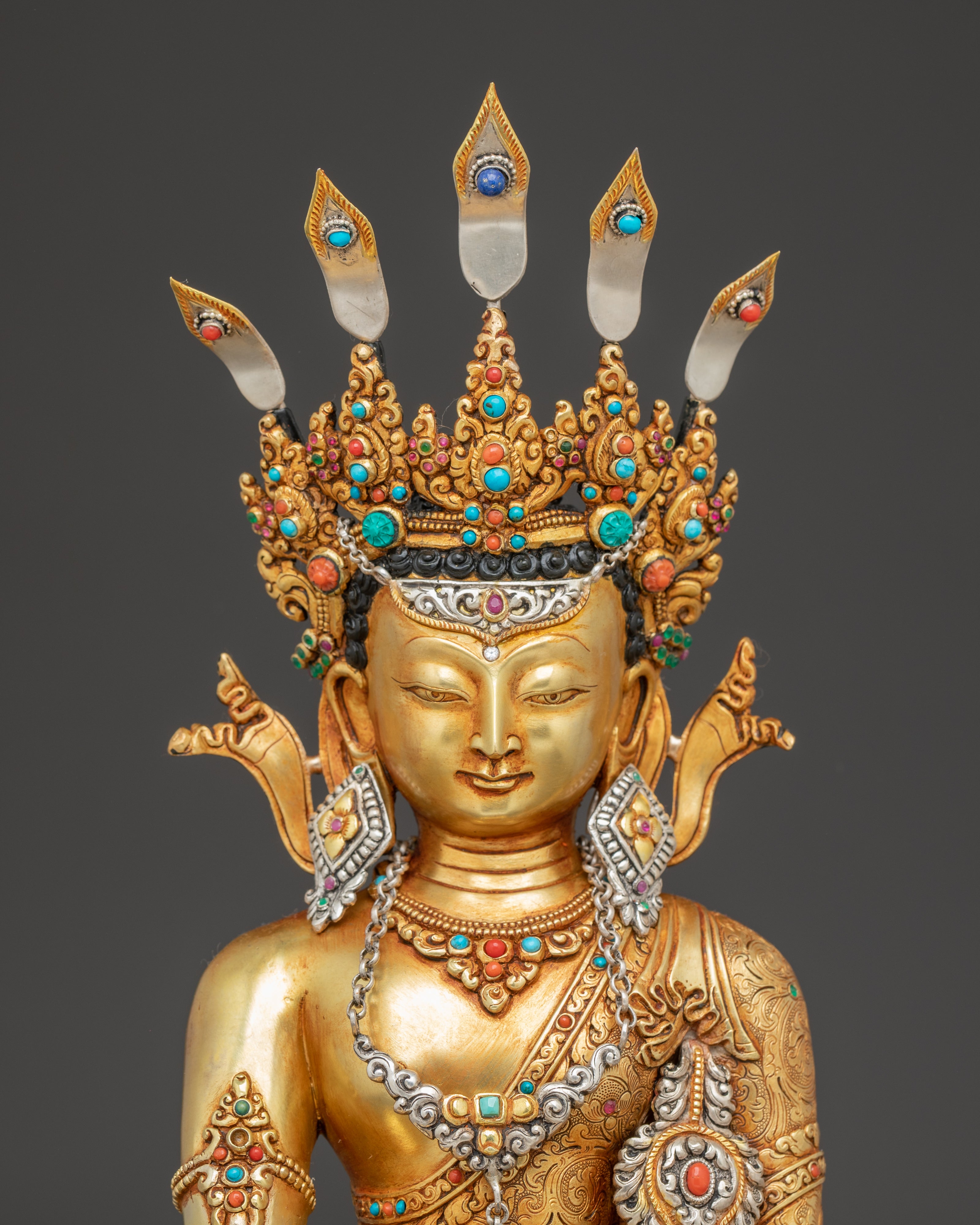 Statue of Dharma Guru Crown Shakyamuni Buddha