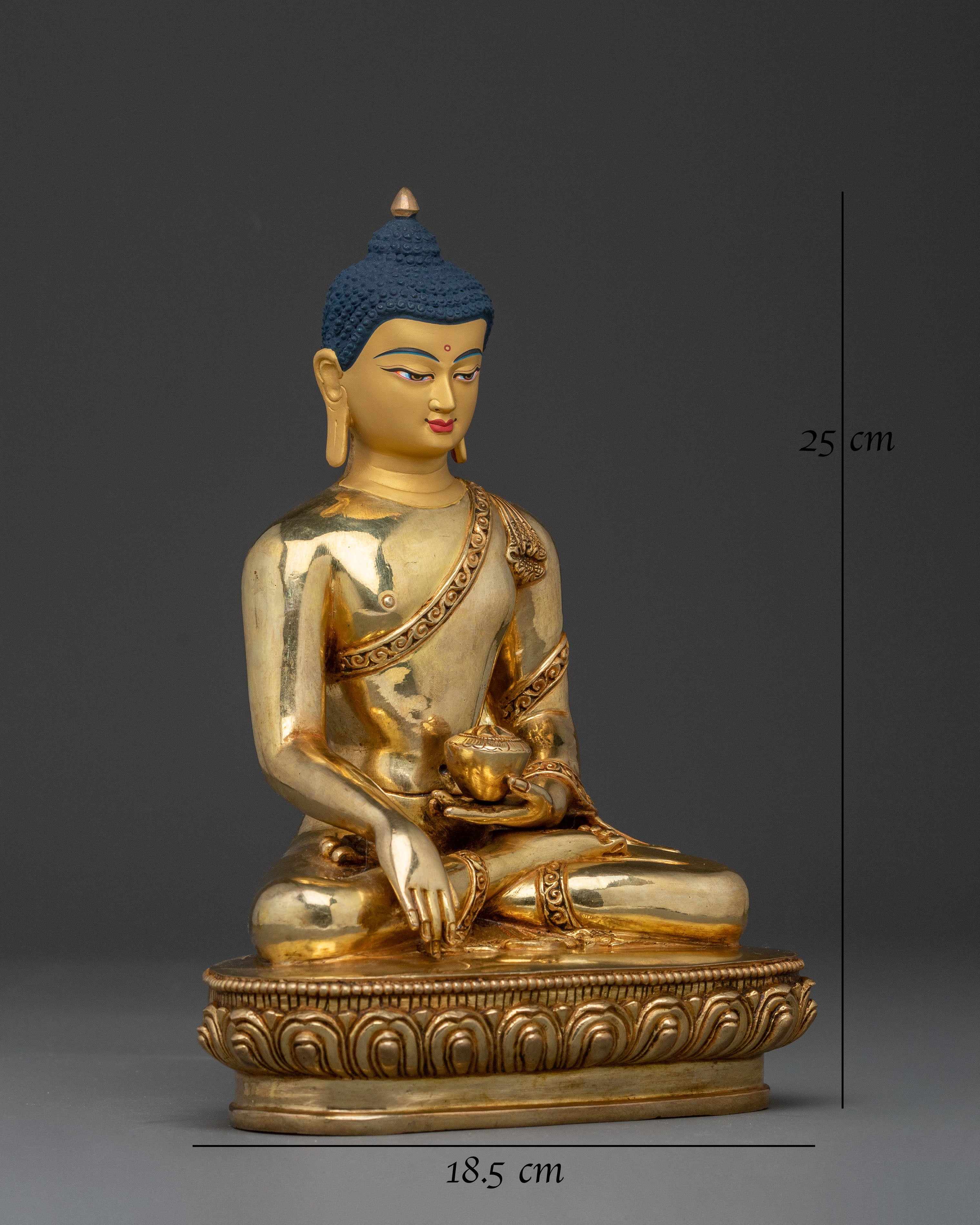 Golden Shakyamuni Buddha Statue: Traditional Figure