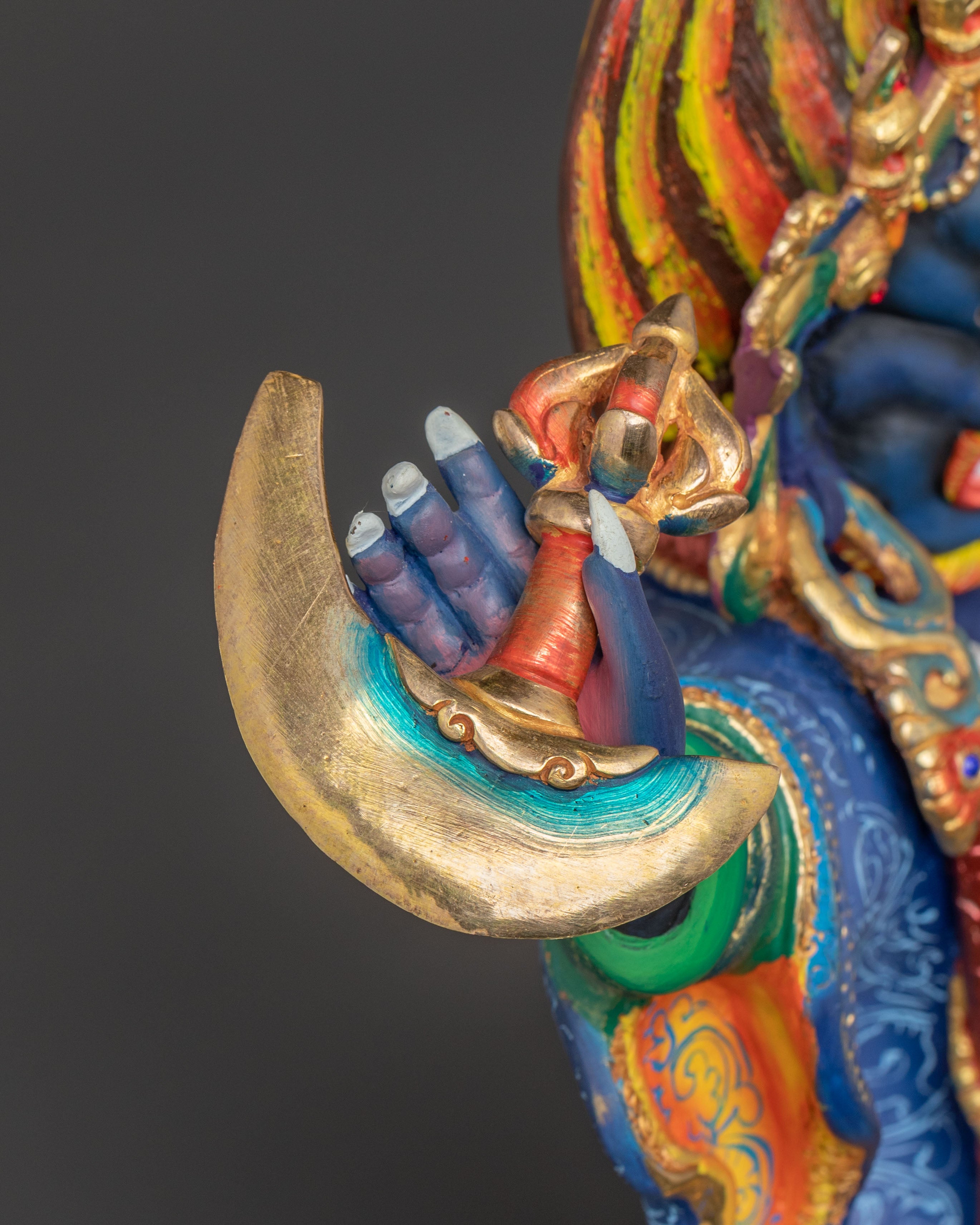 Divine Mahakala Bernakchen Statue – Exquisite Handcrafted Protector