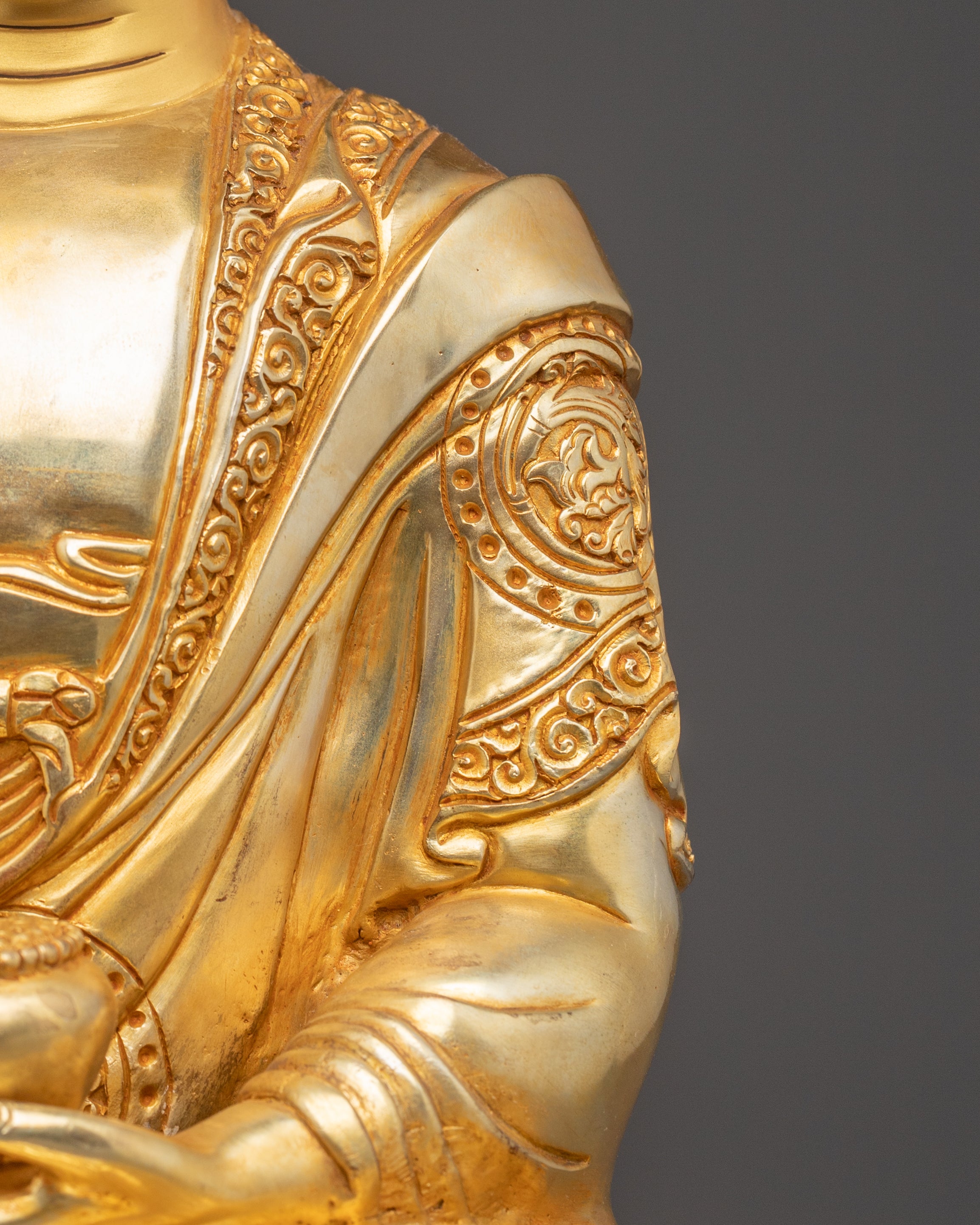 Handcrafted Enlightened Buddha Shakyamuni Statue