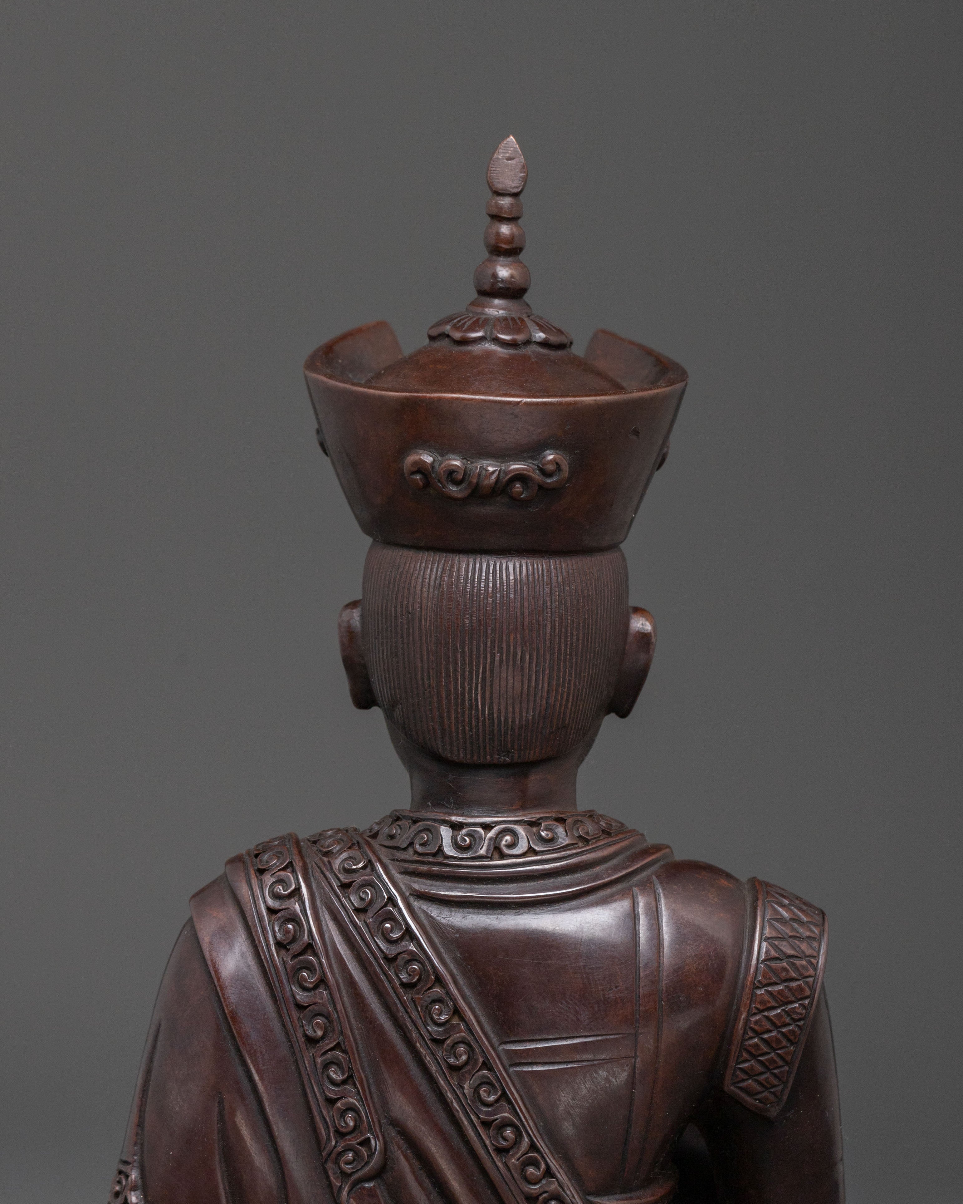 8th Karmapa Spiritual Statue | Symbol of Compassion