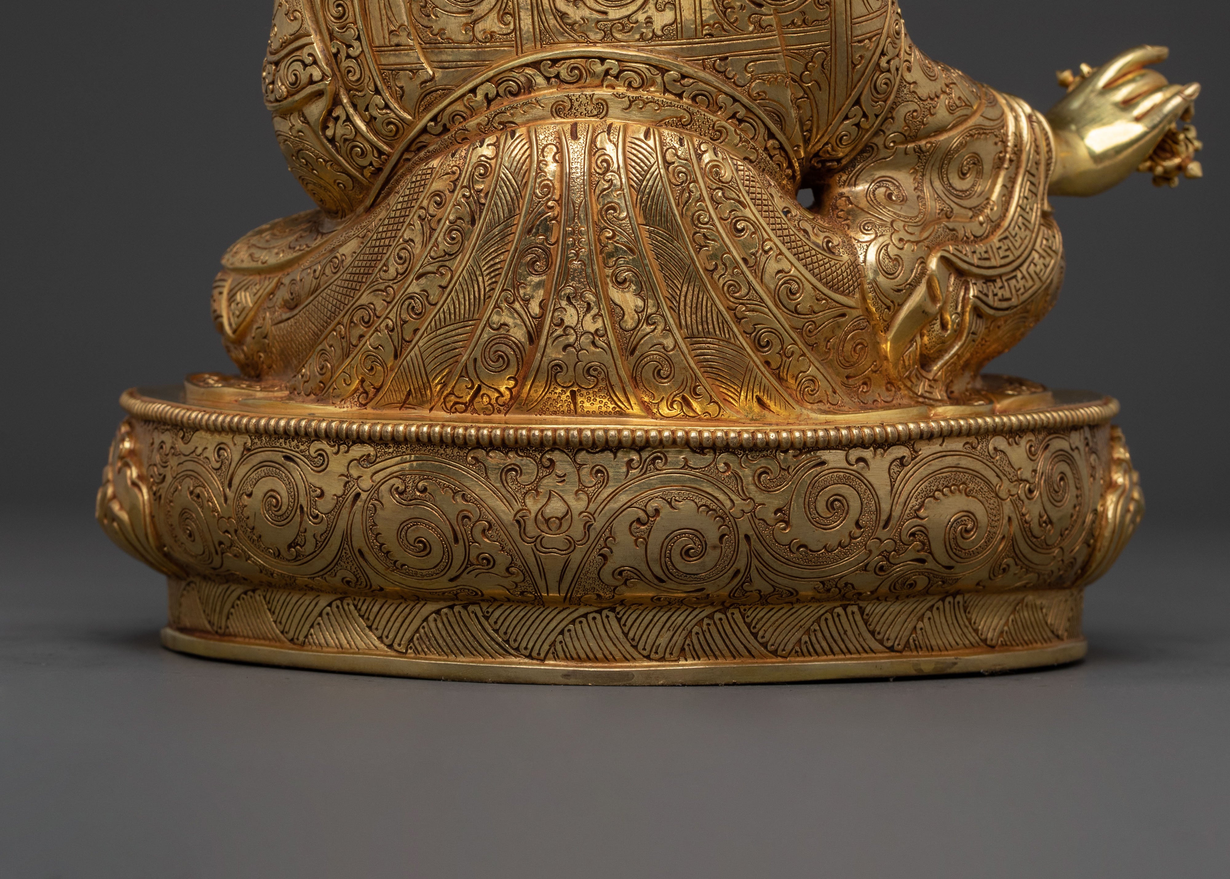 Lotus Born Guru Rinpoche Figure | Home Decor