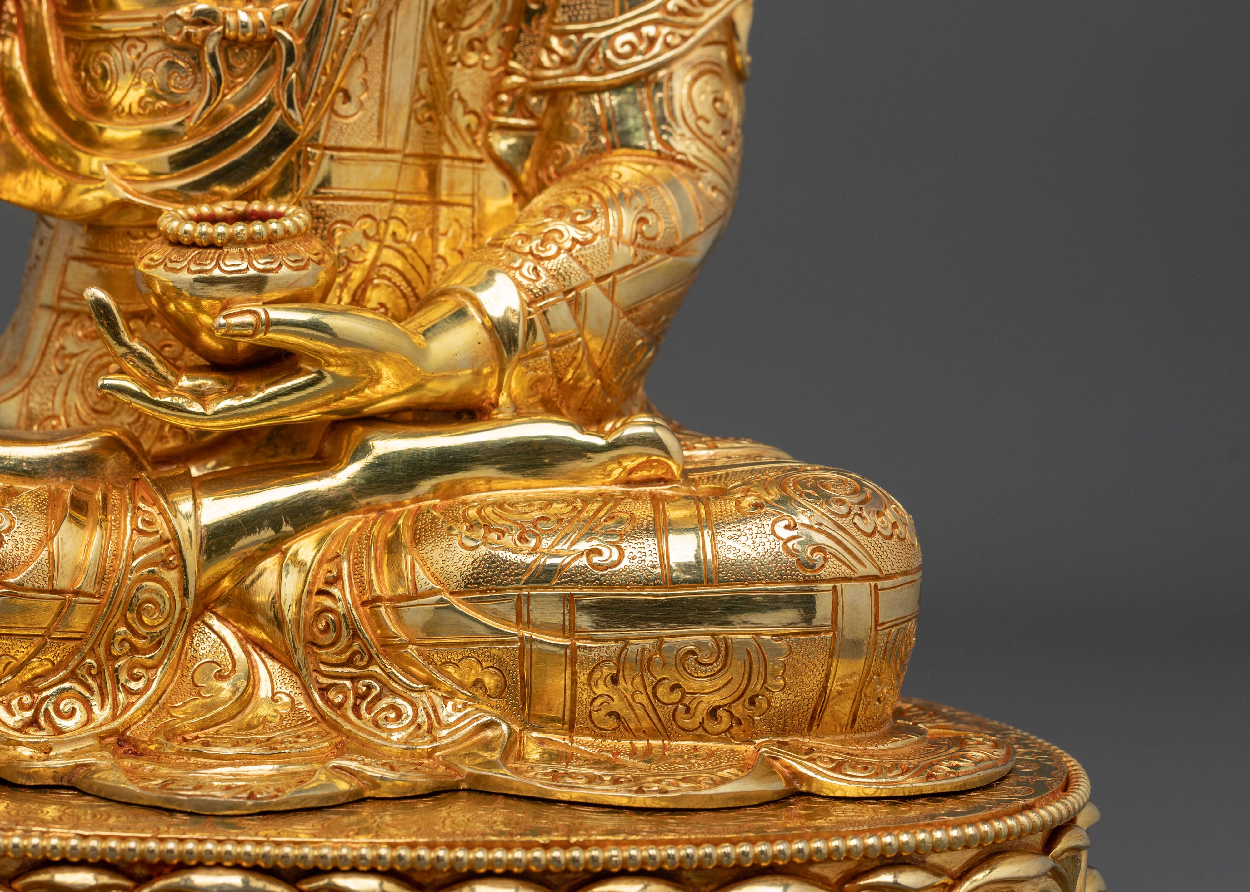 Serene Sage Shakyamuni Buddha Himalayan Sculpture