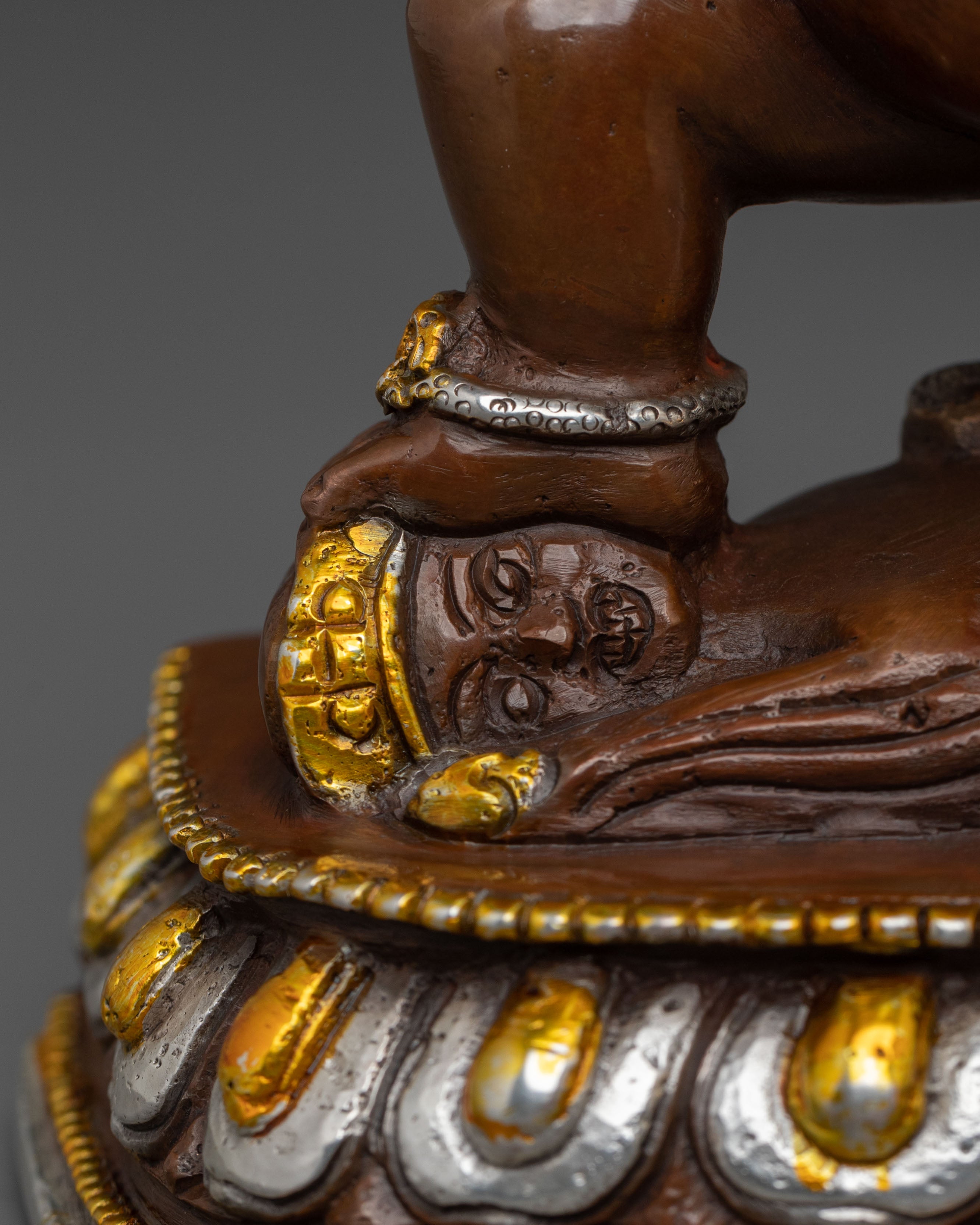 Black Dzambhala Statue | Wealth Deity