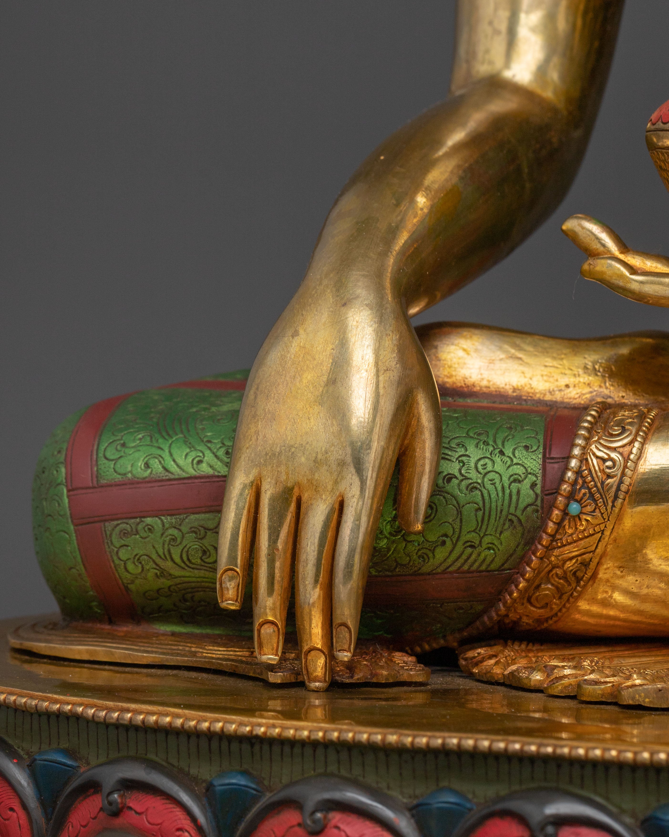 Shakyamuni Buddha Statue | First Enlightened One