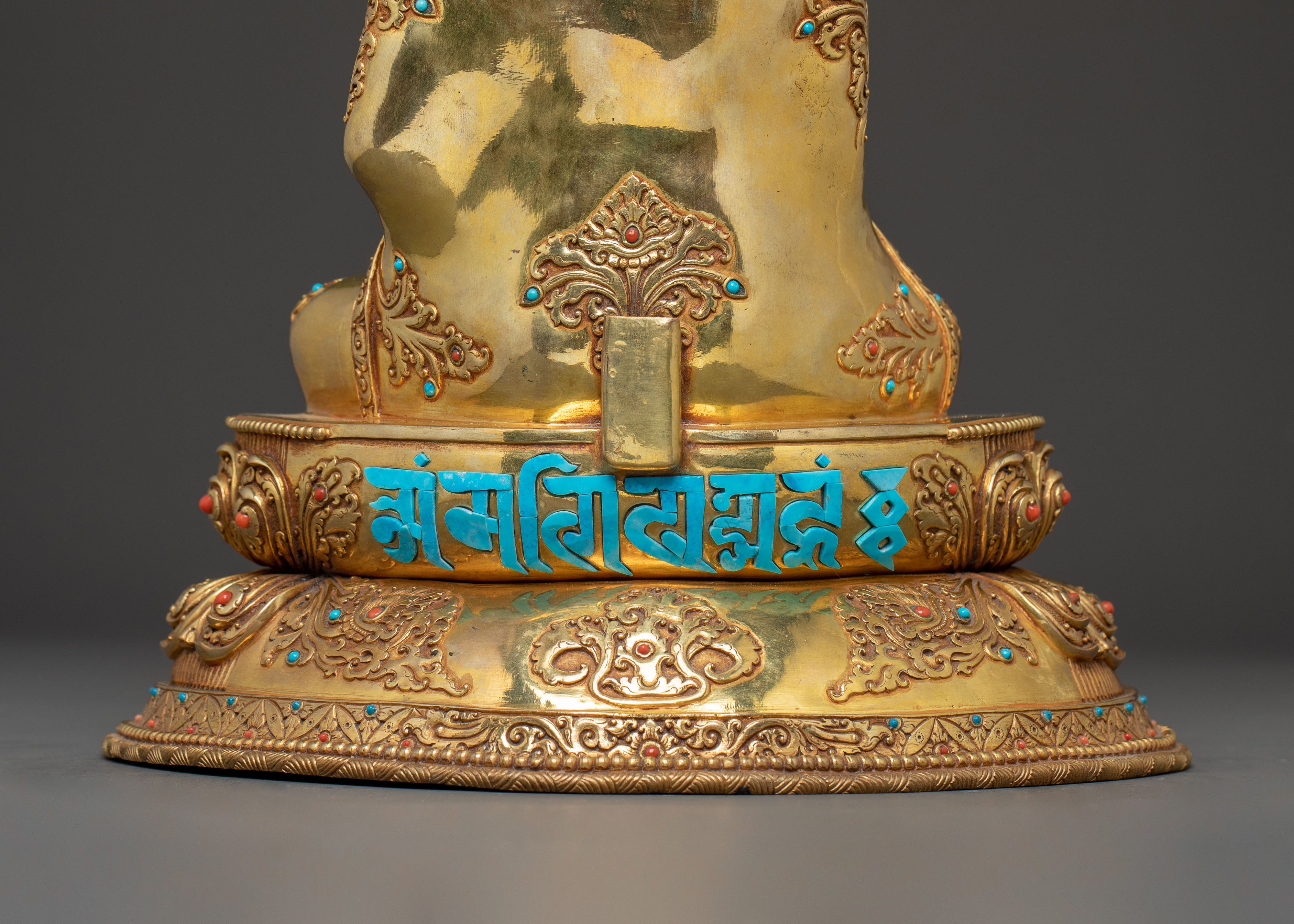 Teacher of Dharma Shakyamuni Buddha Statue | Historical Gautama Buddha