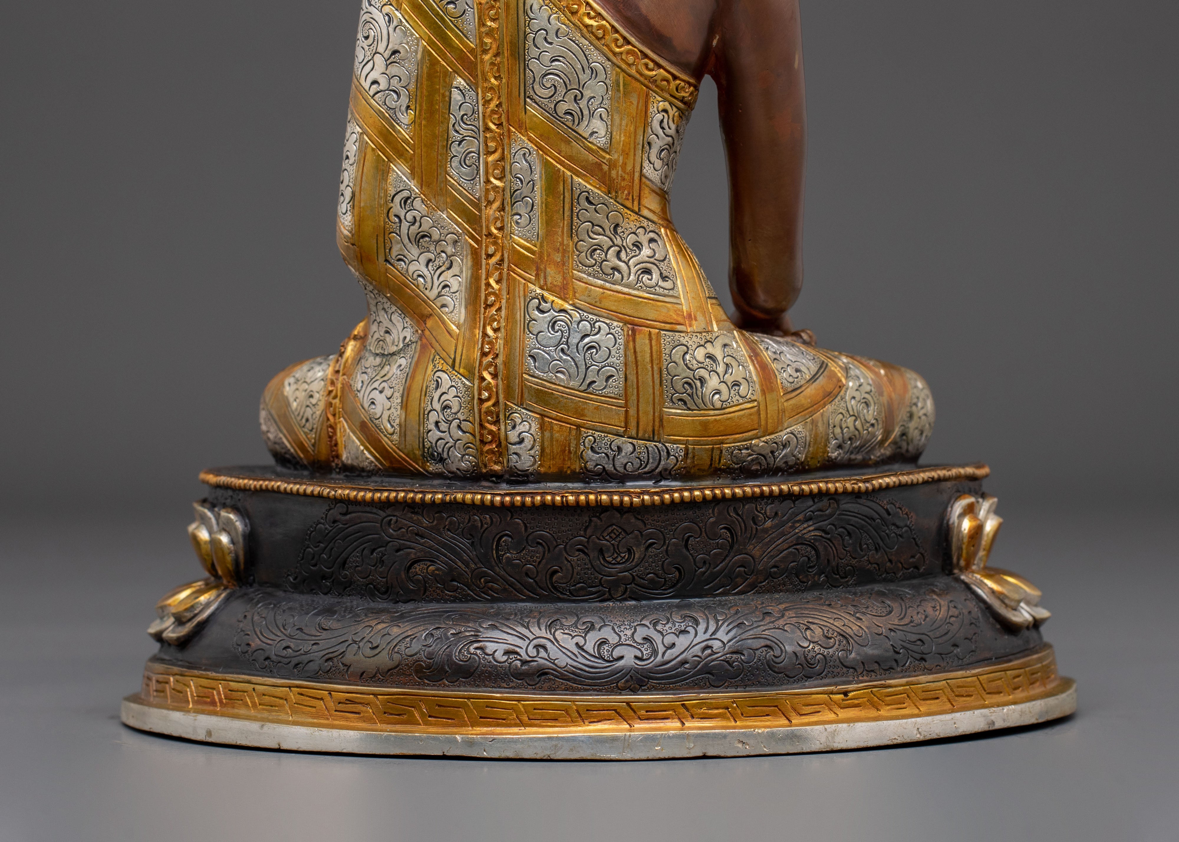 Siddhartha Gautama Statue wearing Crown | Gold Coated Figurine