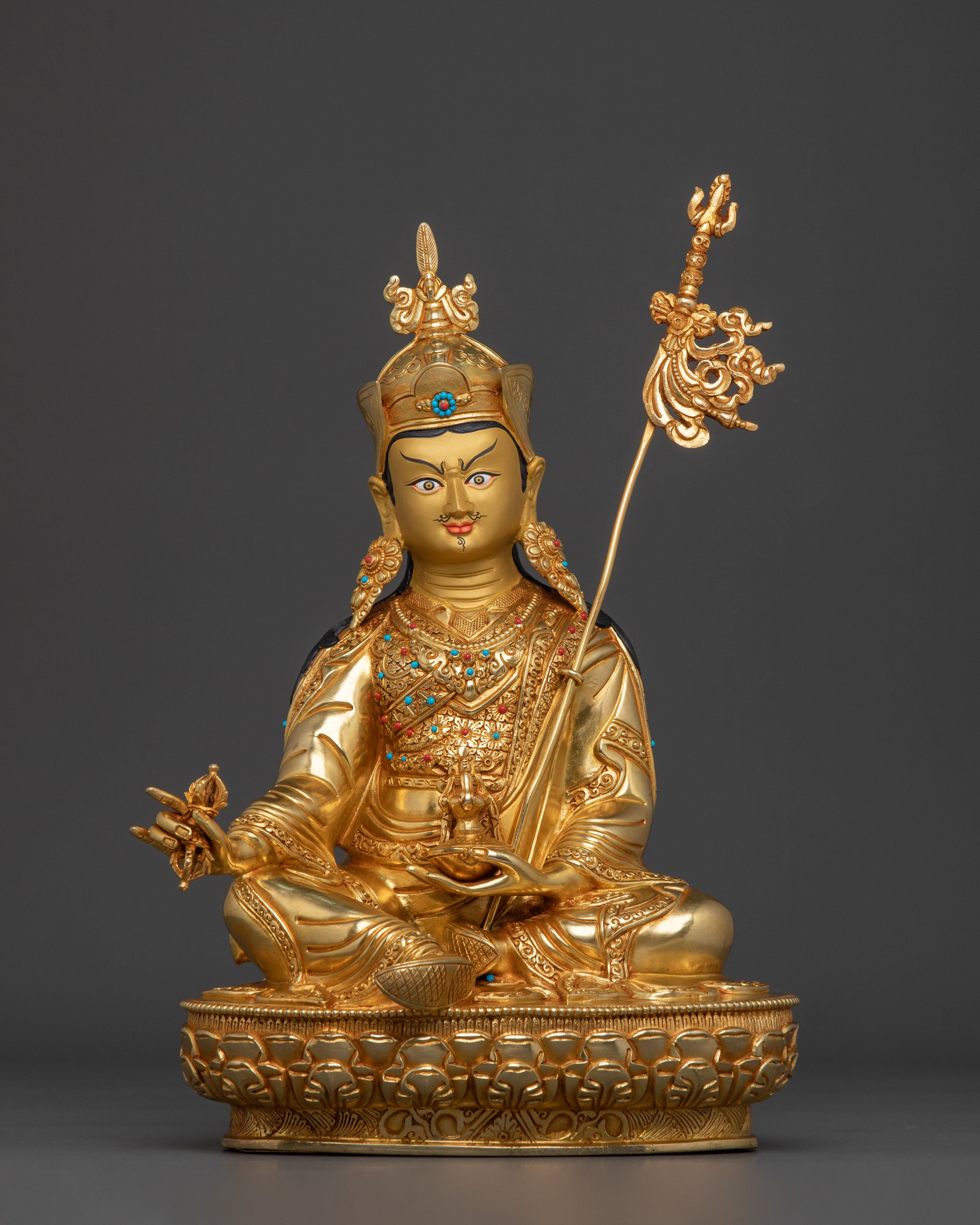 Guru Rinpoche Sculpture | Tantric Master of Tibetan Buddhism