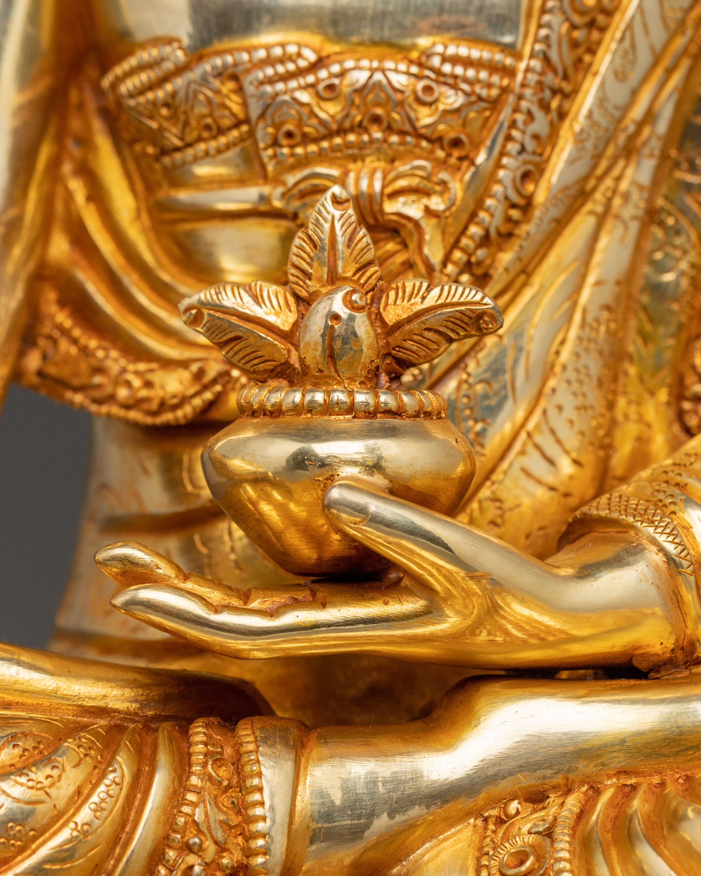 Healing Buddha Medicine Buddha Statue | 24K Gold Gilded Copper