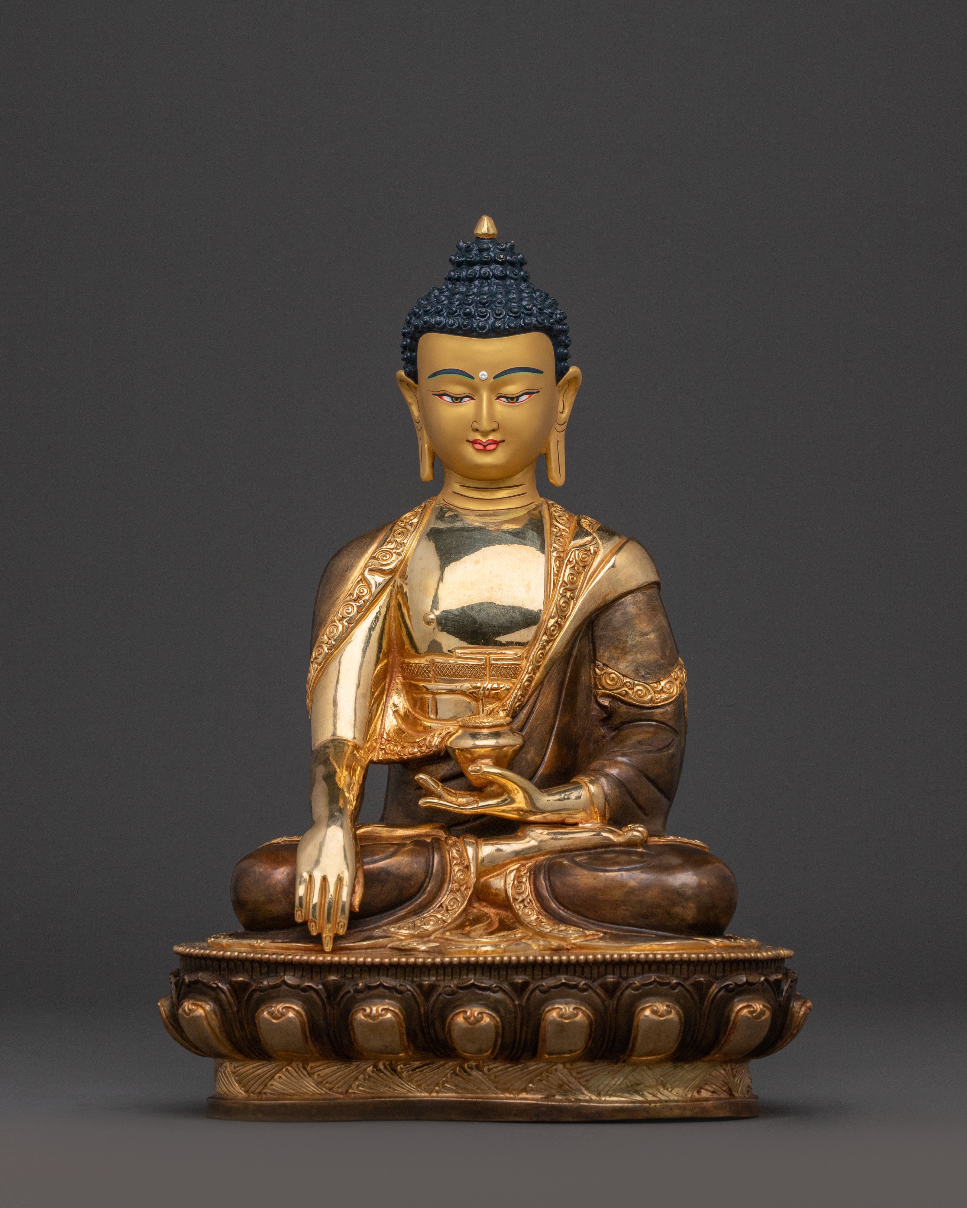 Shakyamuni Buddha Sacred Teaching Statue – 24K Gold Gilded