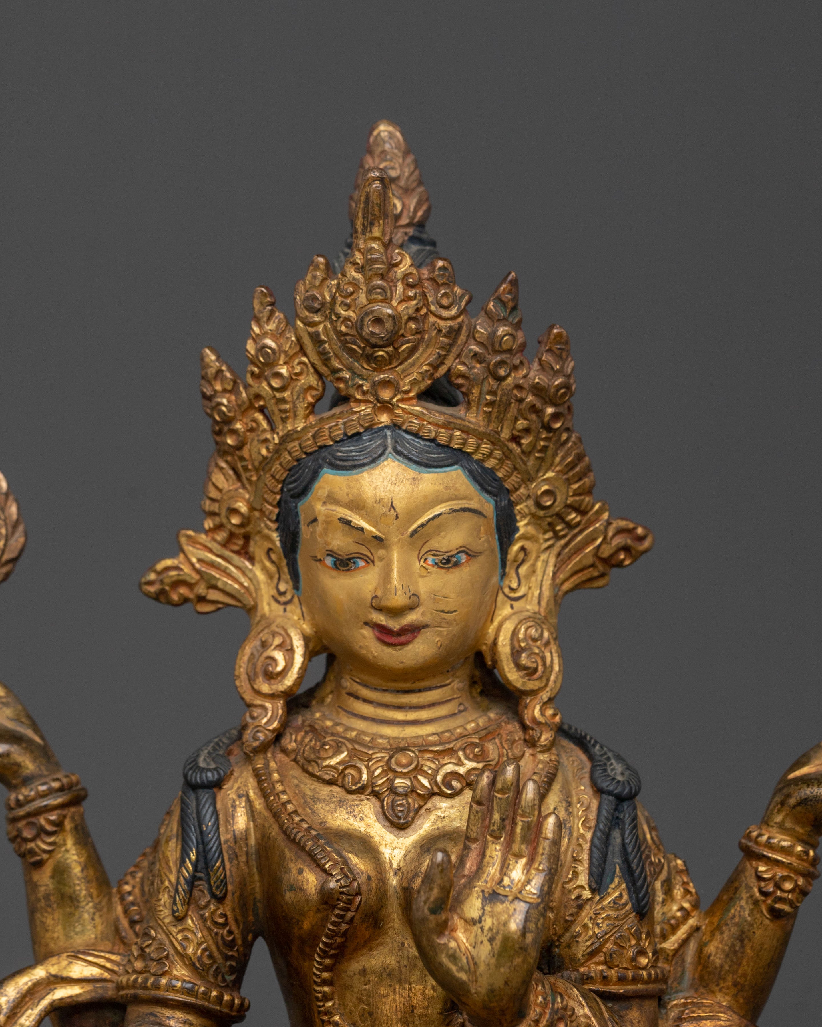 Hindu Devi Laxmi Sacred Sculpture: Sacred Home Decor
