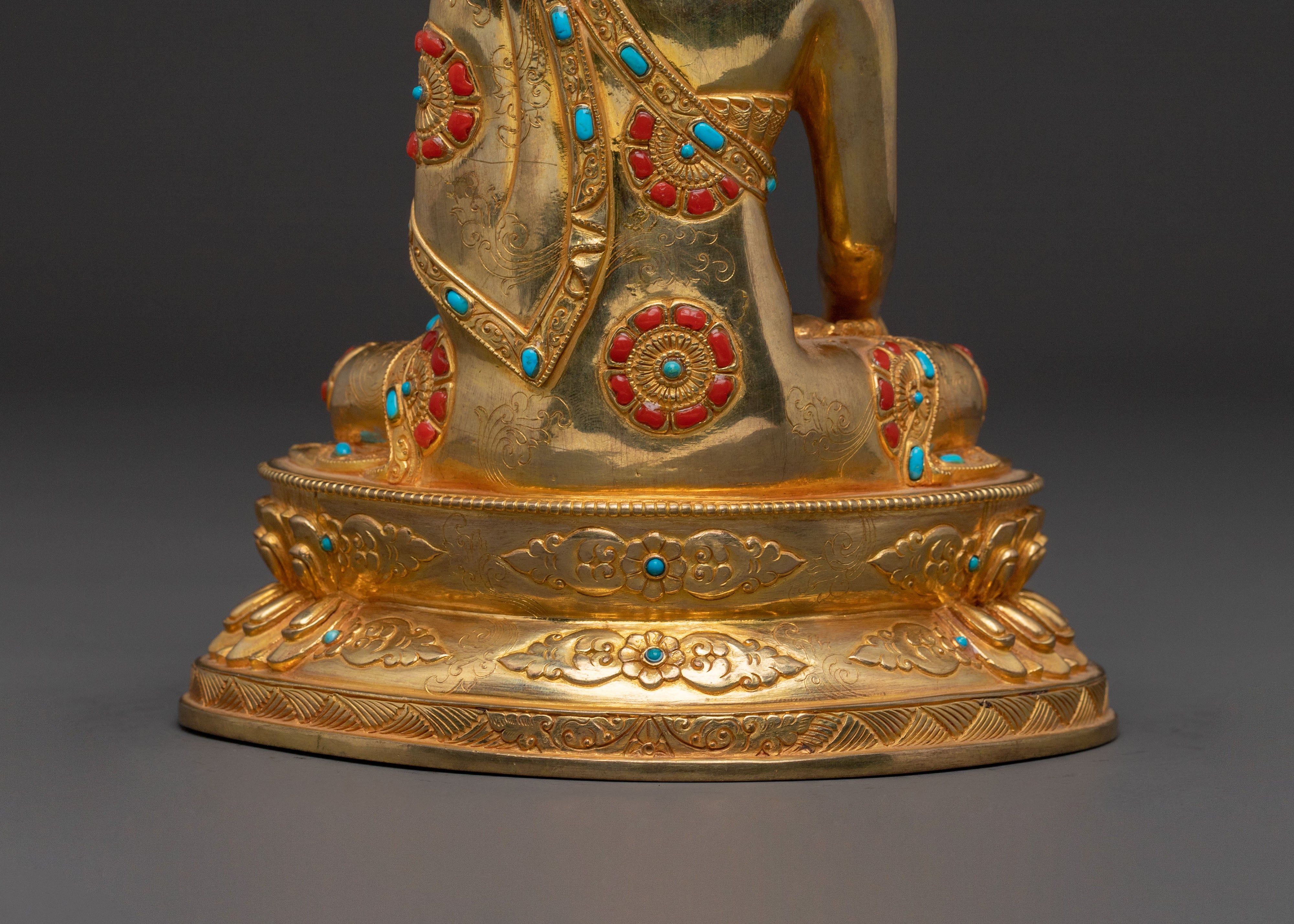 Shakyamuni Buddha Traditional Statue for Altar – 24K Gold Gilded