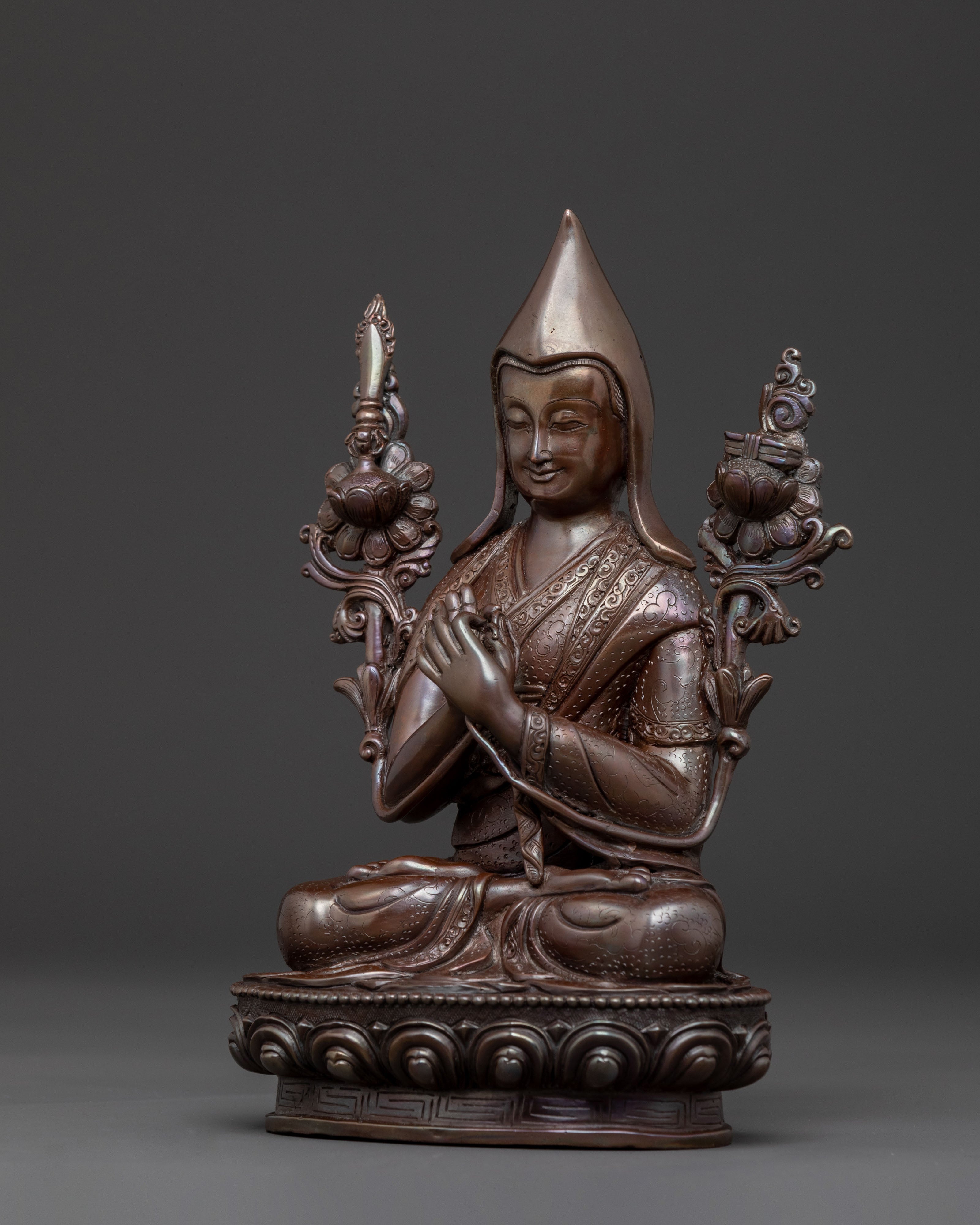 Tsongkhapa Master Figure: Embodiment of Wisdom