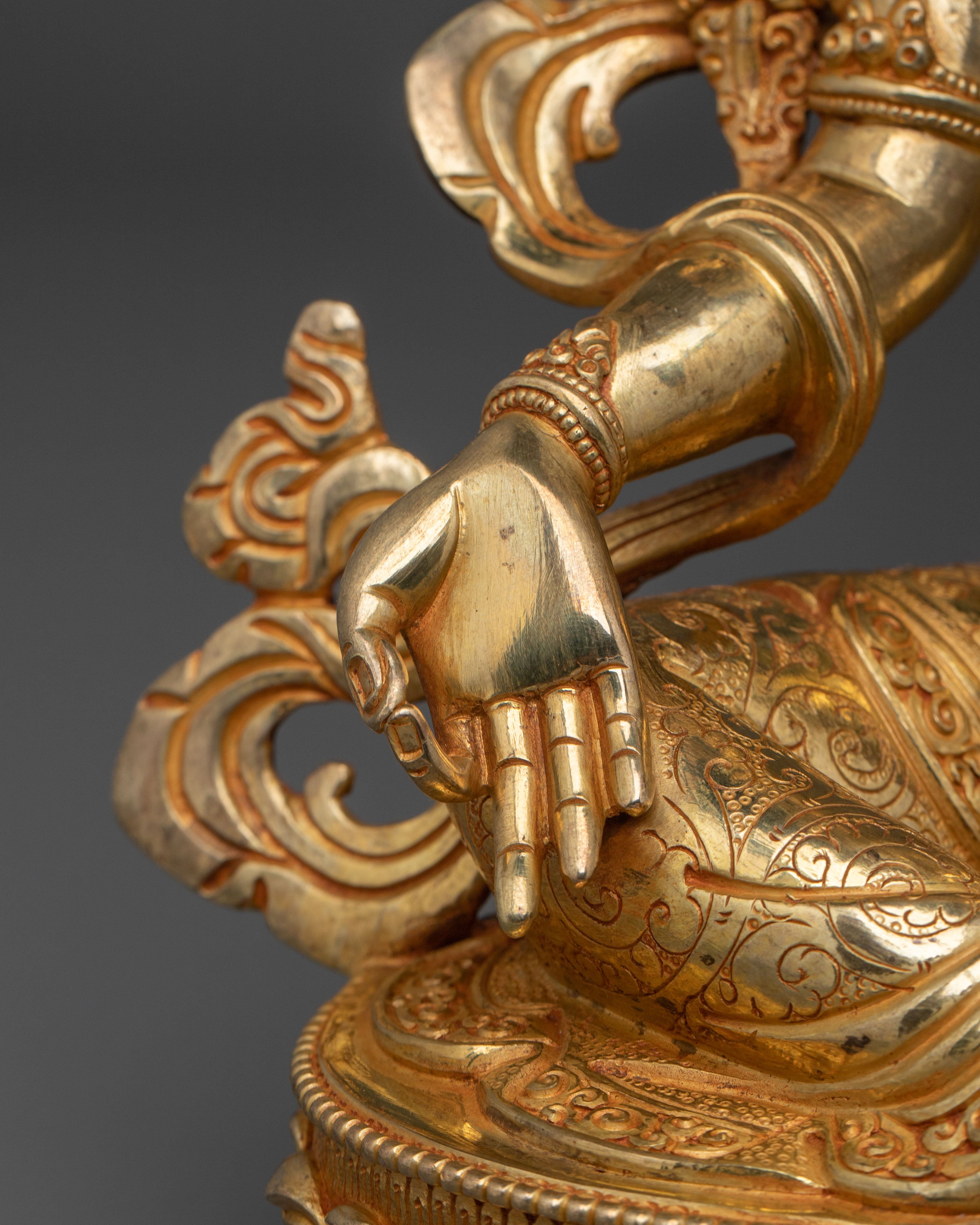 Divine Guardian Green Tara Statue: Symbol of Compassion and Protection