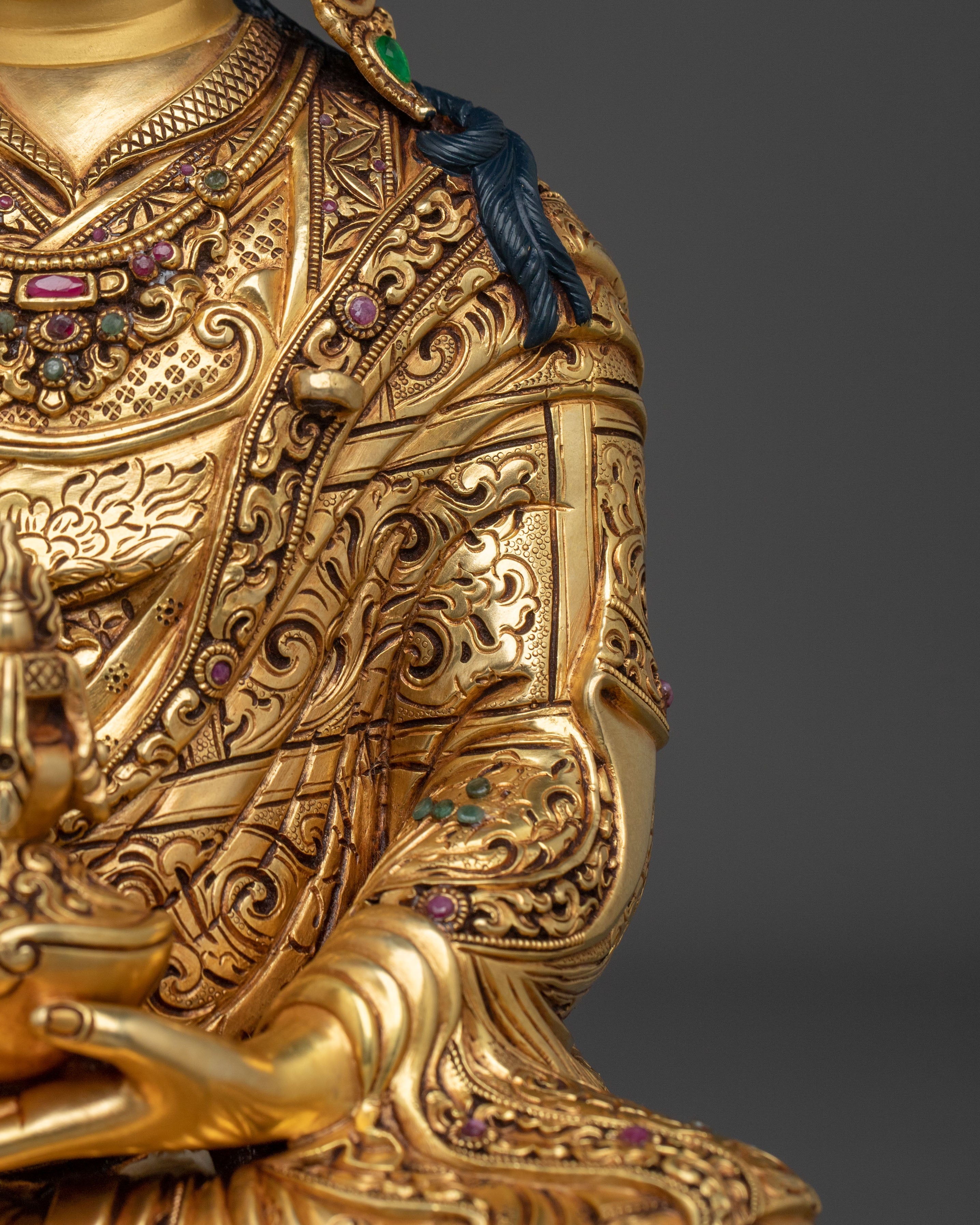 Guru Rinpoche Enlightenment Statue: Buddhist Altar Decoration