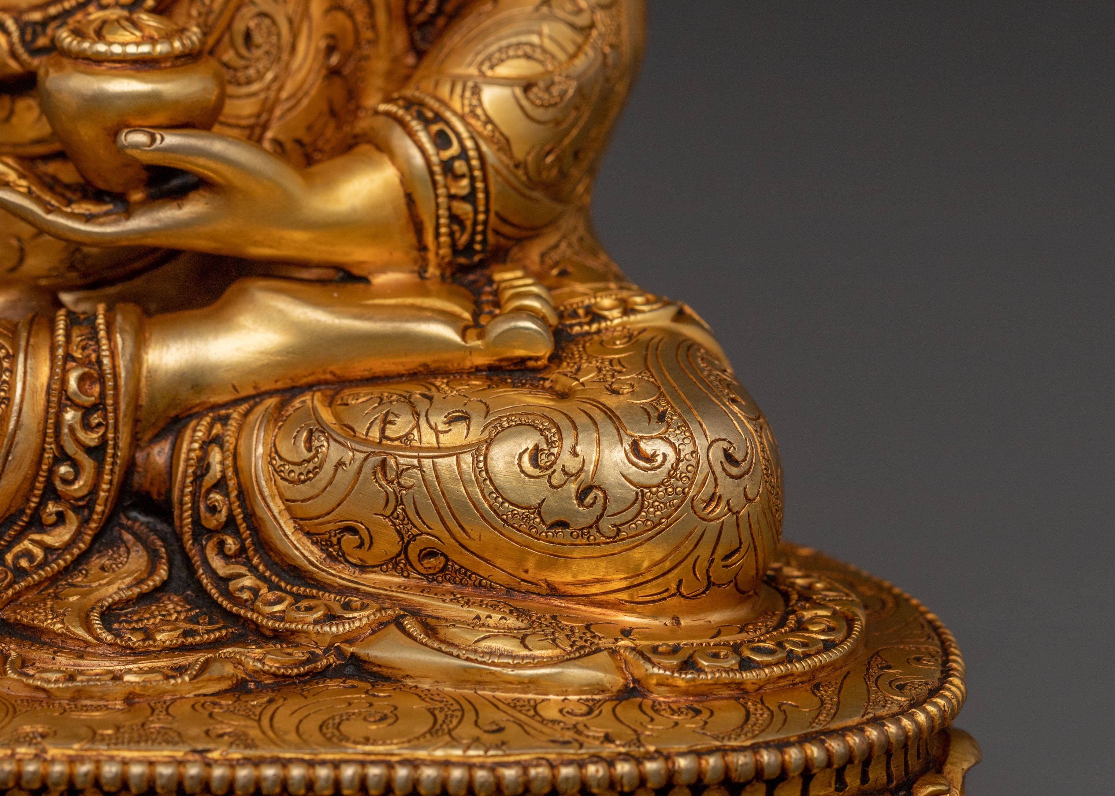 Shakyamuni Buddha Statue: 24K Gold Gilded Copper Rupa