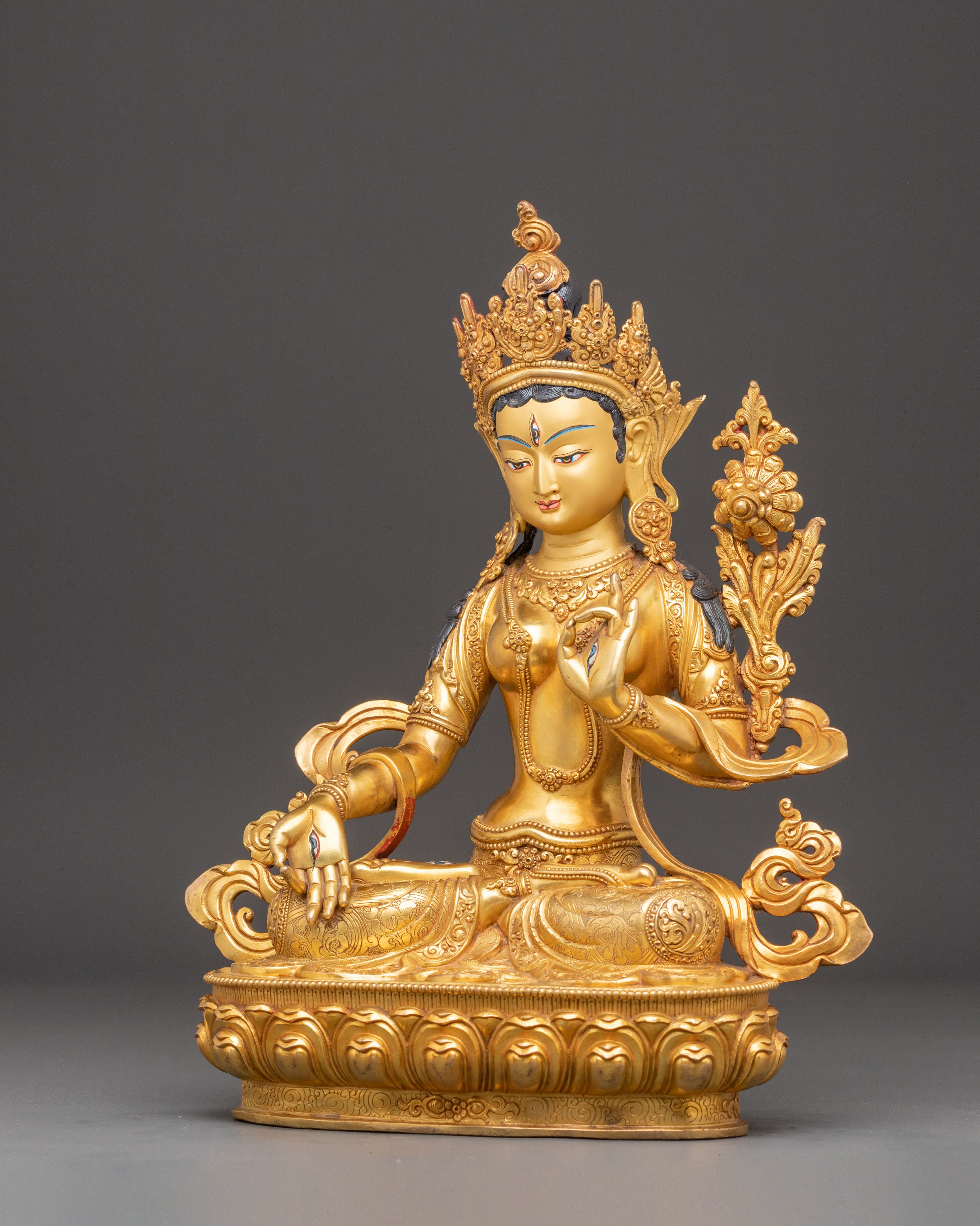 White Tara Statue: Symbol of Power and Compassion
