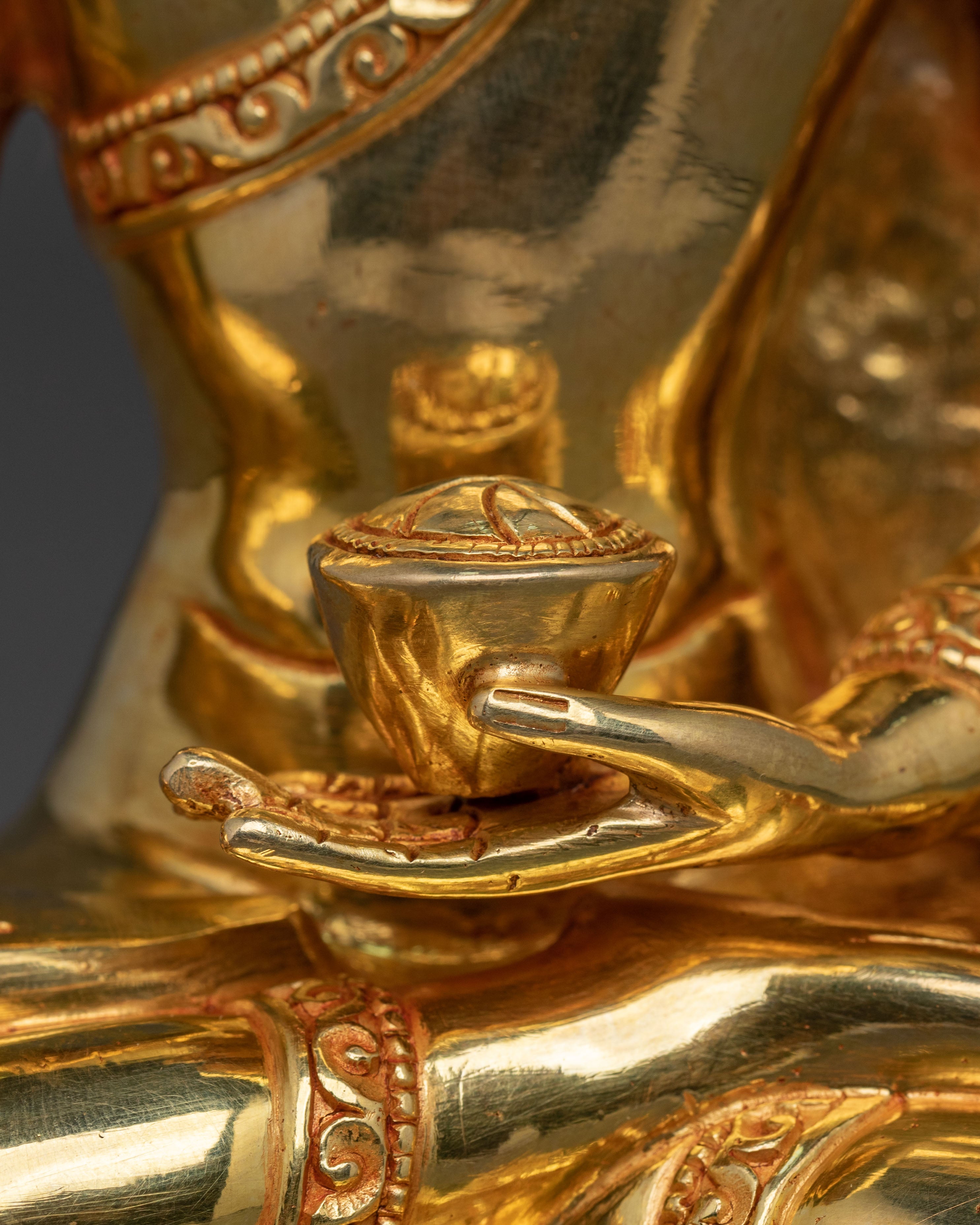 Shakyamuni Buddha 24K Gold Gilded Figure