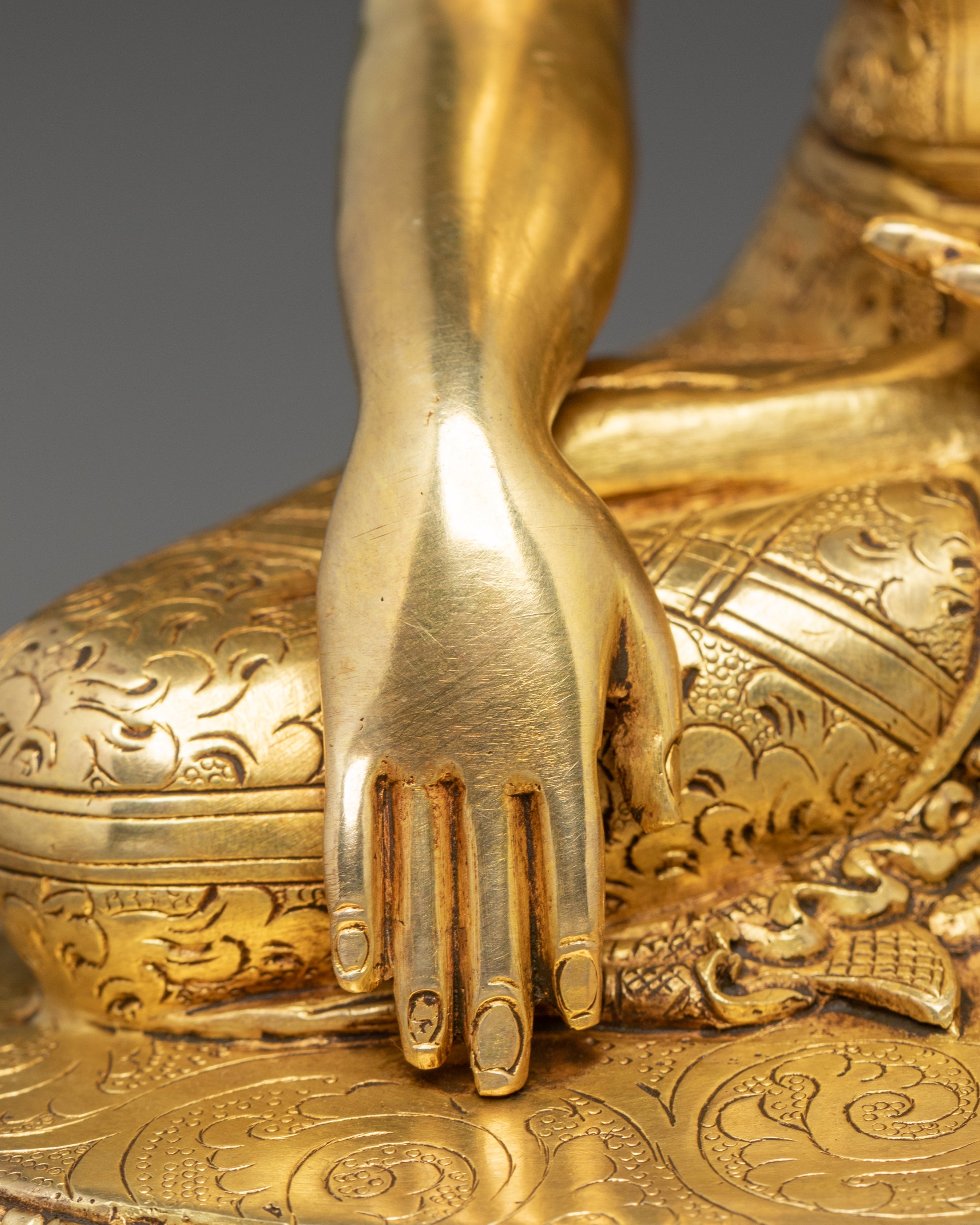 Handcrafted Copper Sculpture of Buddha Shakyamuni