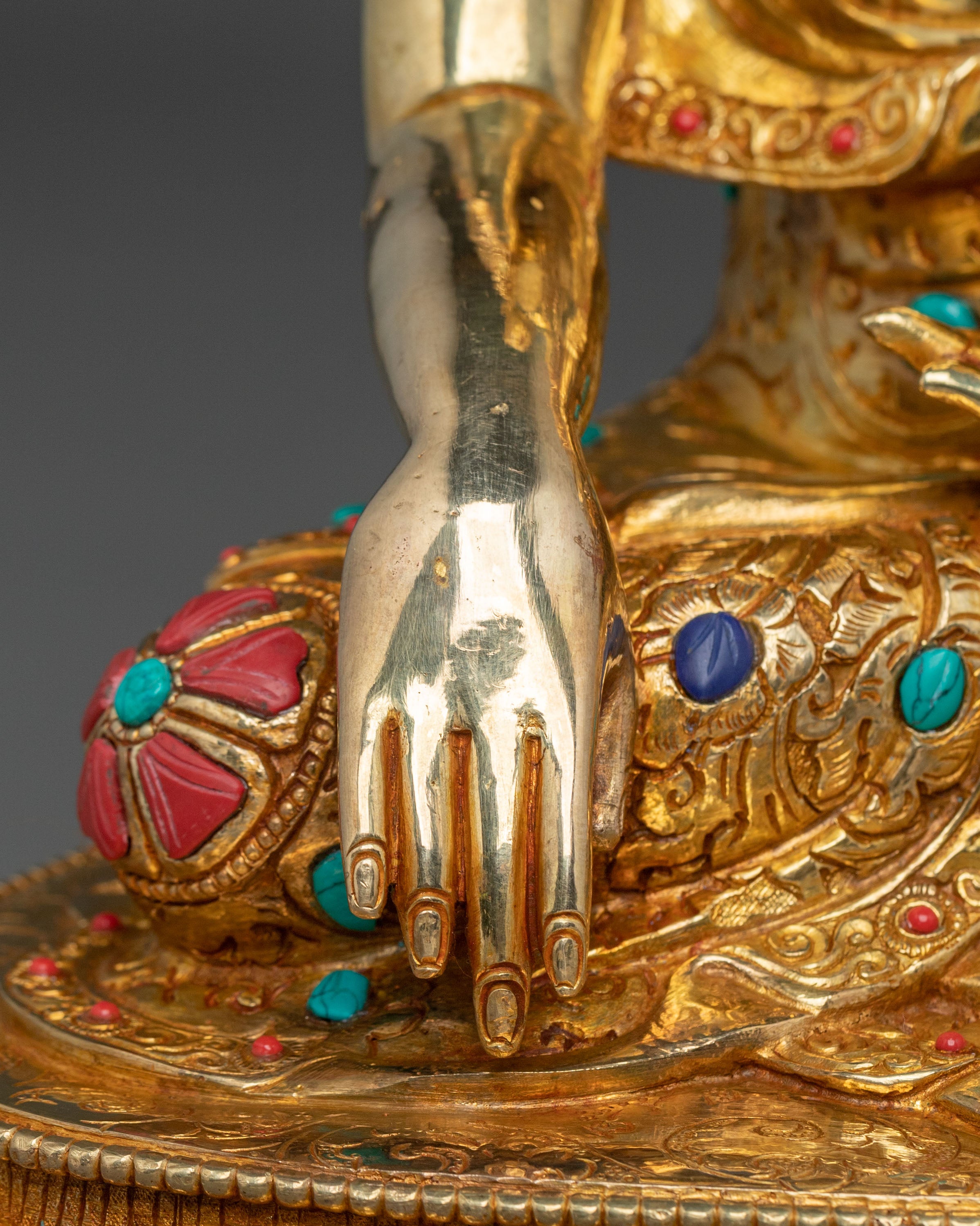 Shakyamuni Buddha Rupa | The Enlightened One
